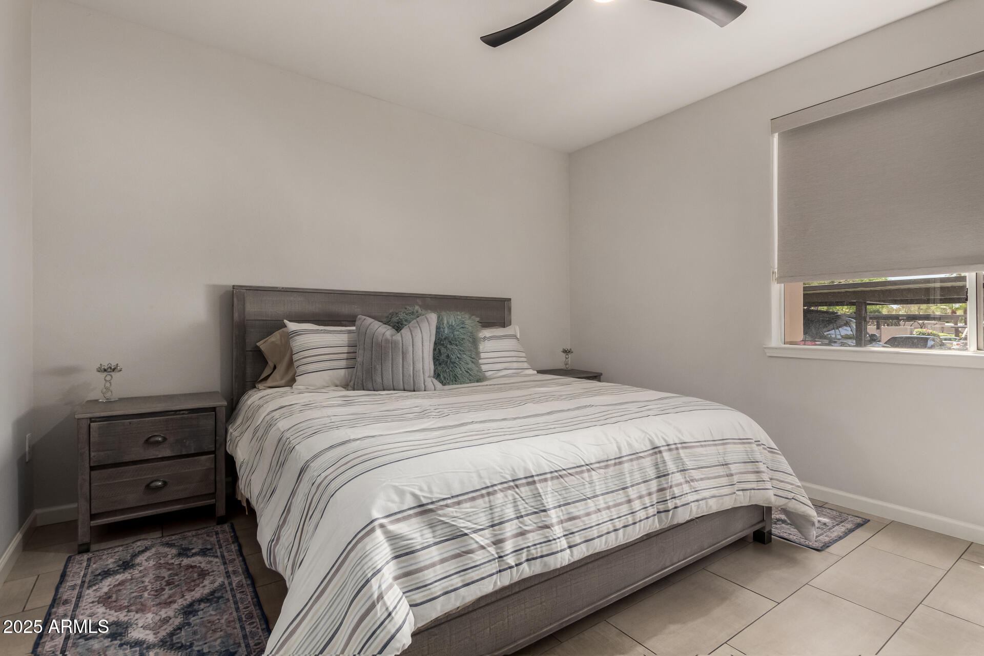 7009 E ACOMA Drive, 1101