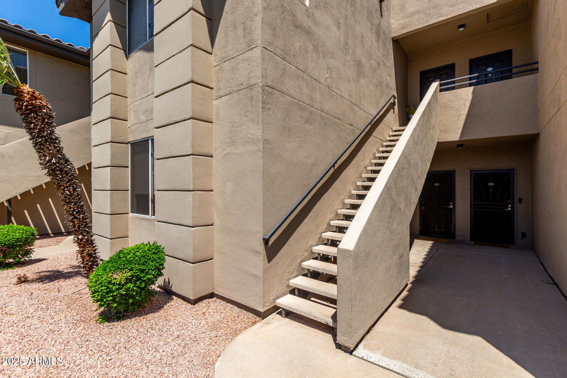 7009 E ACOMA Drive, 1101