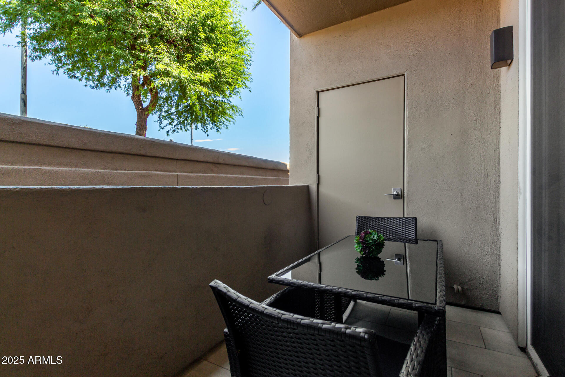 7009 E ACOMA Drive, 1101