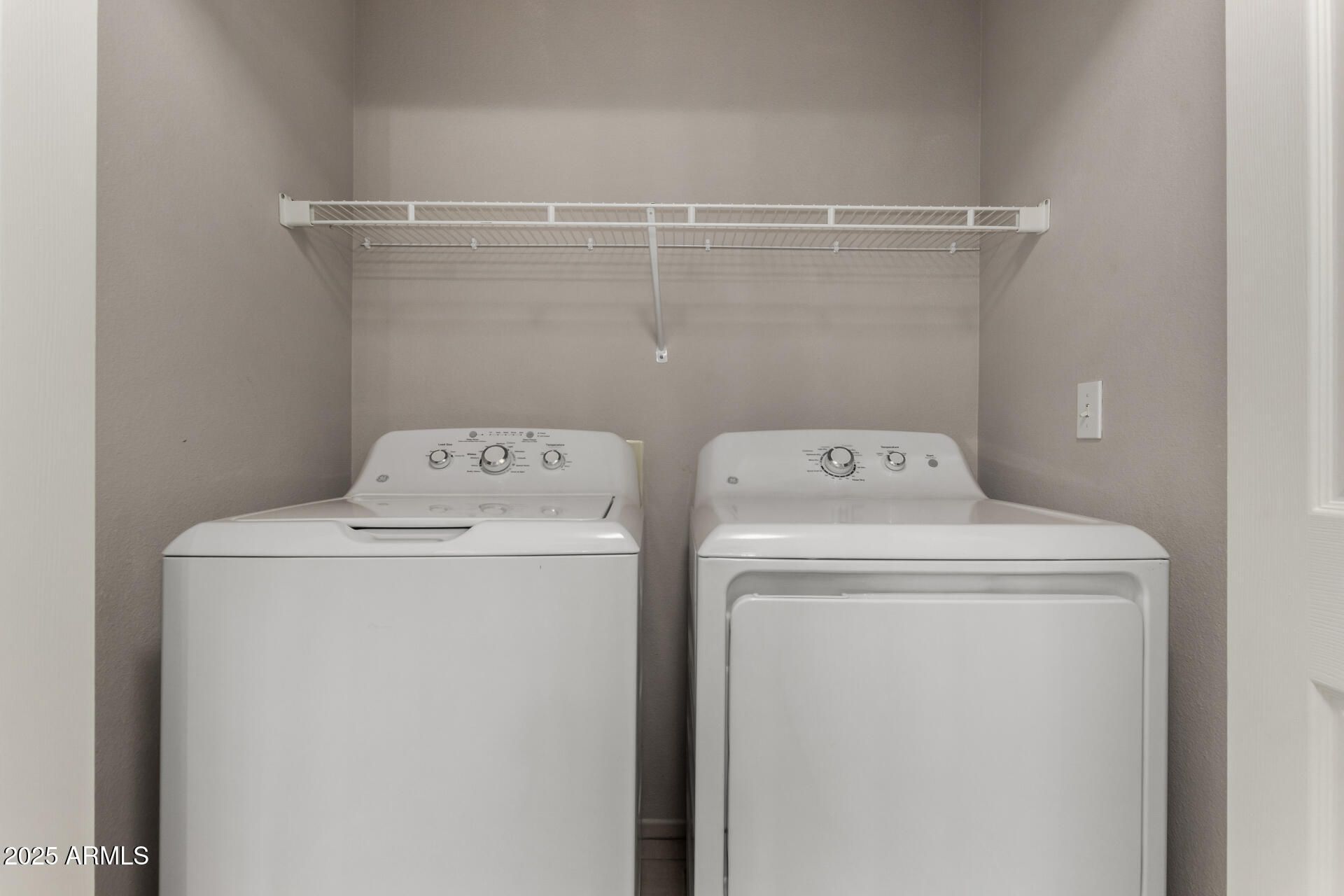 7009 E ACOMA Drive, 1101