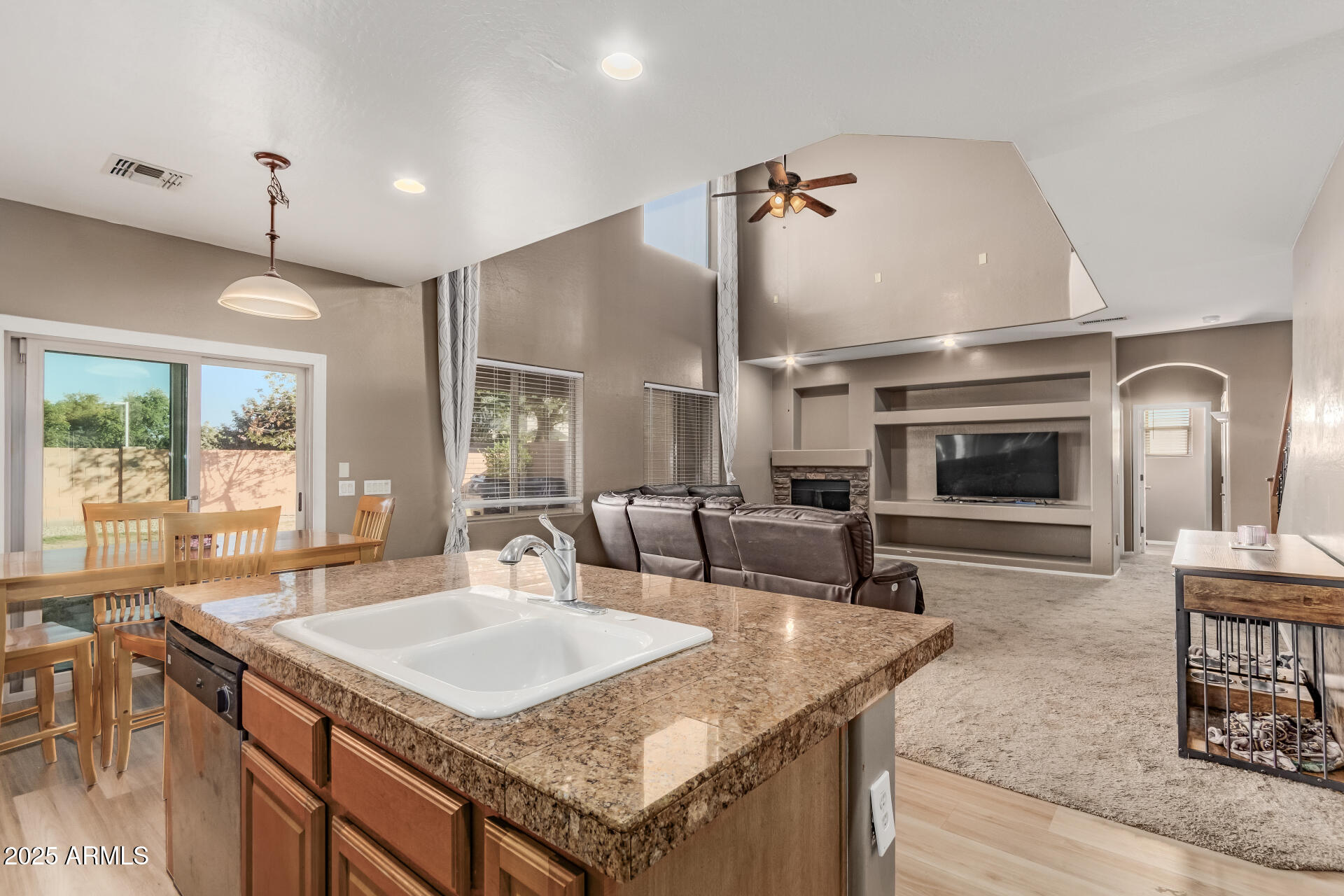 33735 N LEGEND HILLS Trail