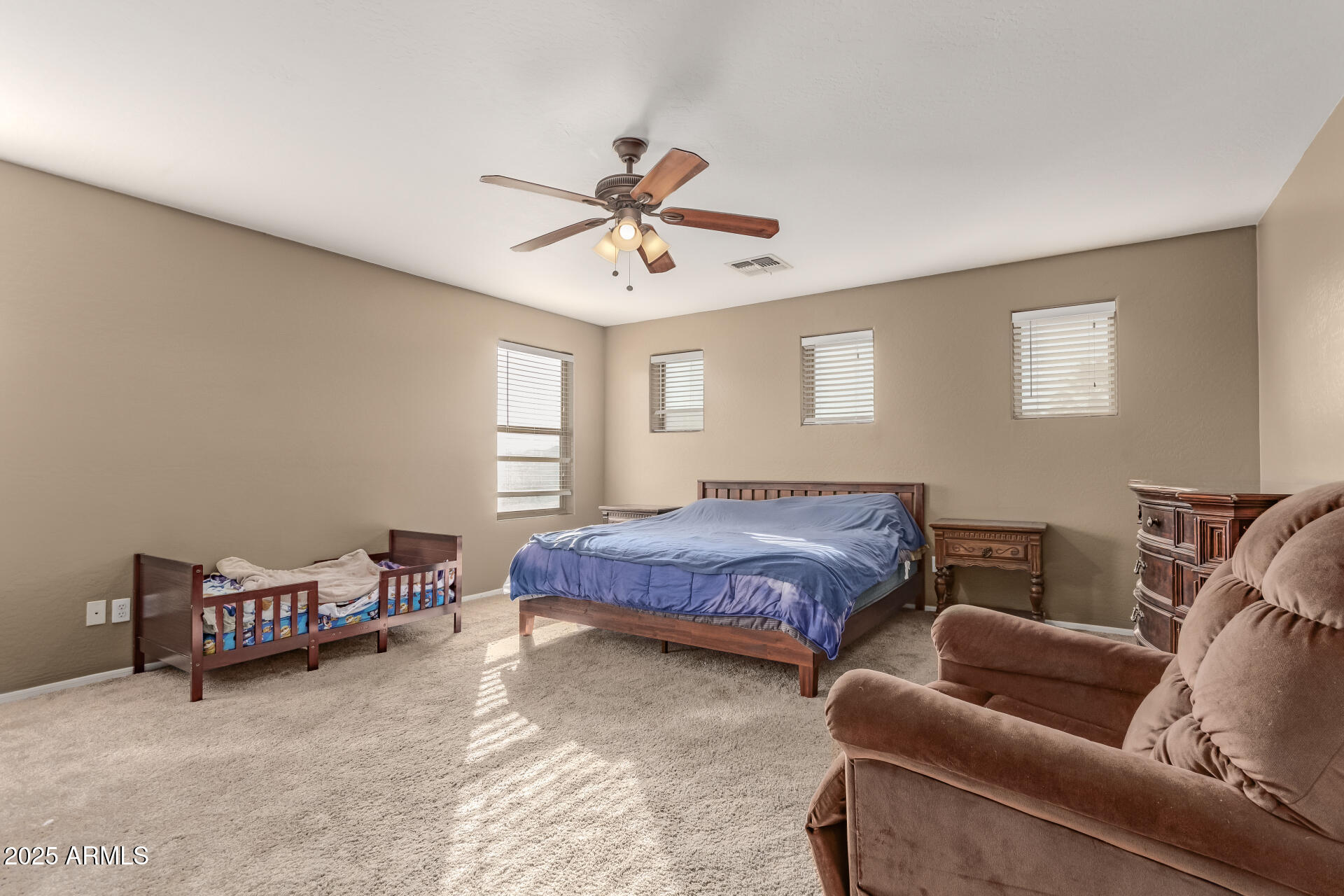 33735 N LEGEND HILLS Trail