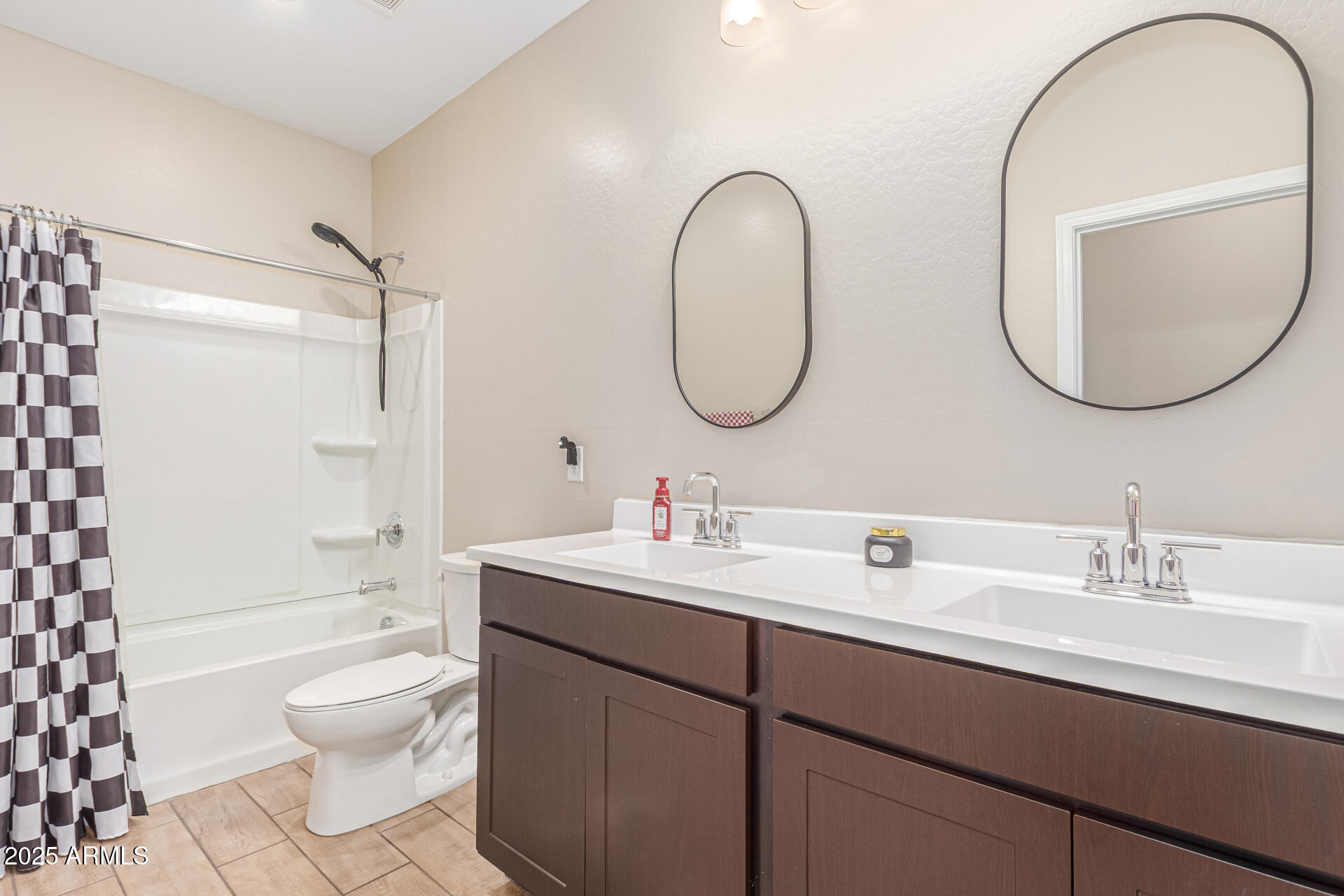 17763 W MONTE LINDO Lane