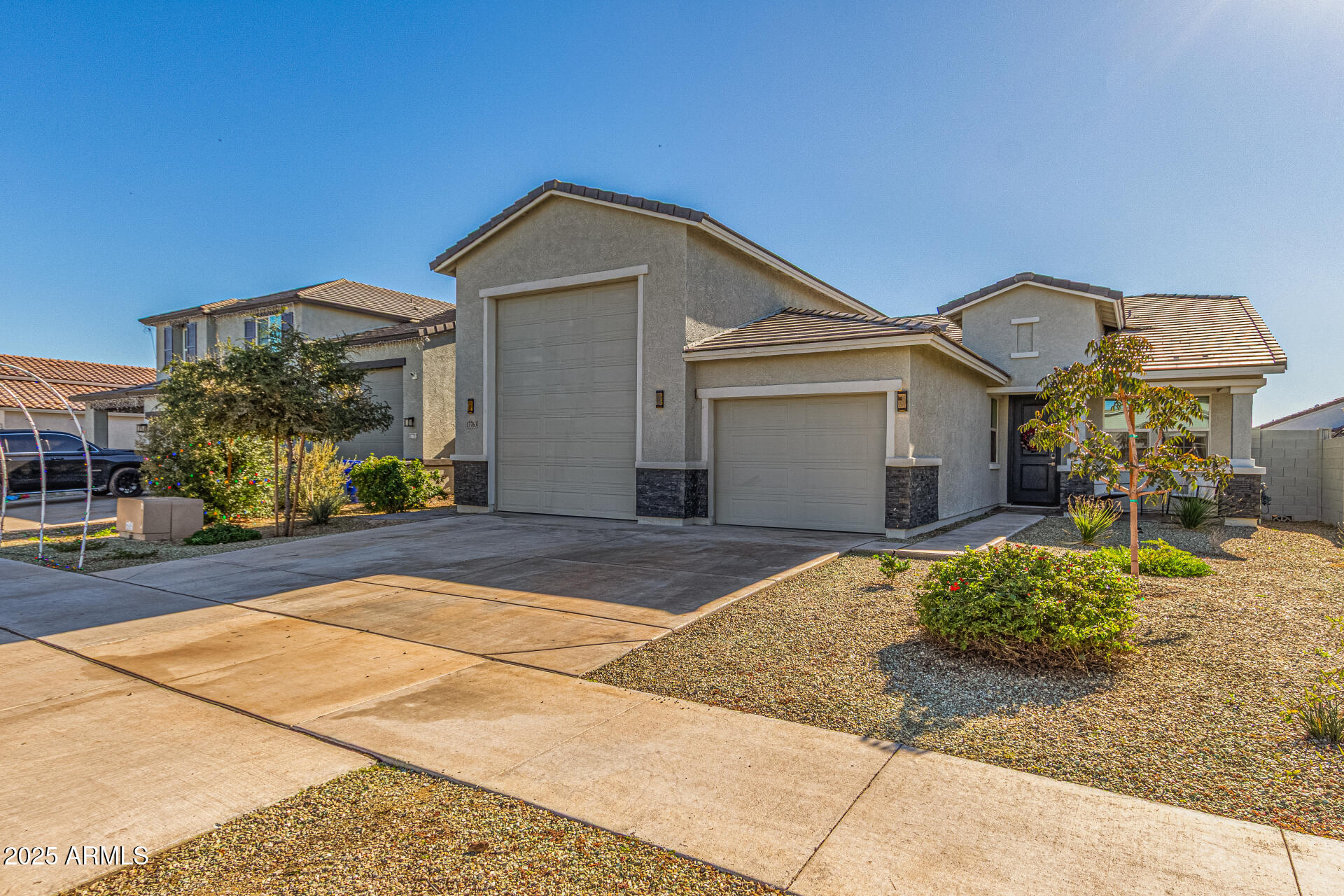 17763 W MONTE LINDO Lane