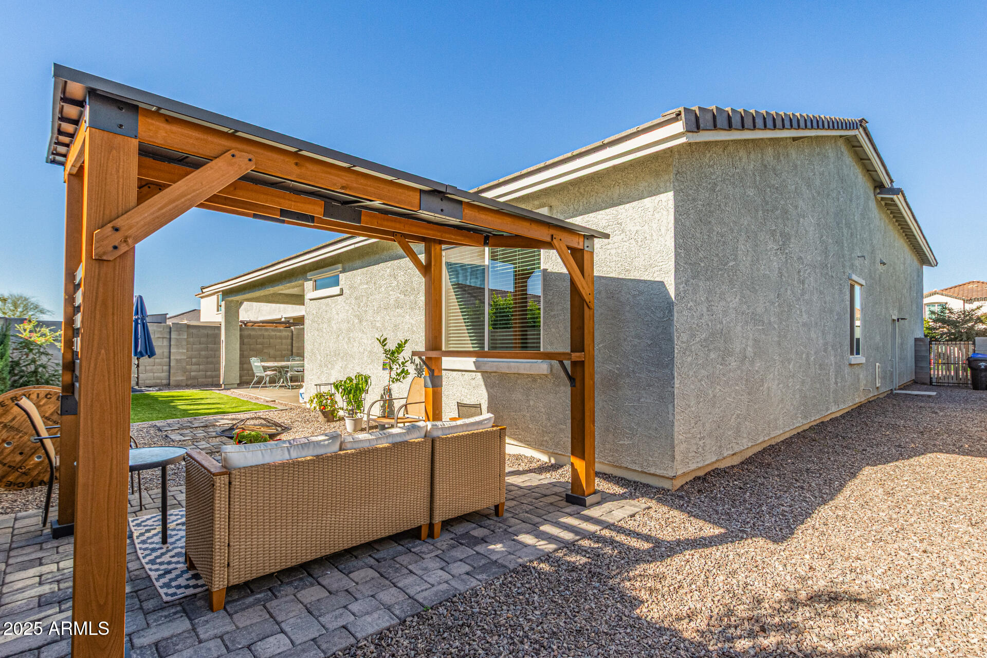 17763 W MONTE LINDO Lane