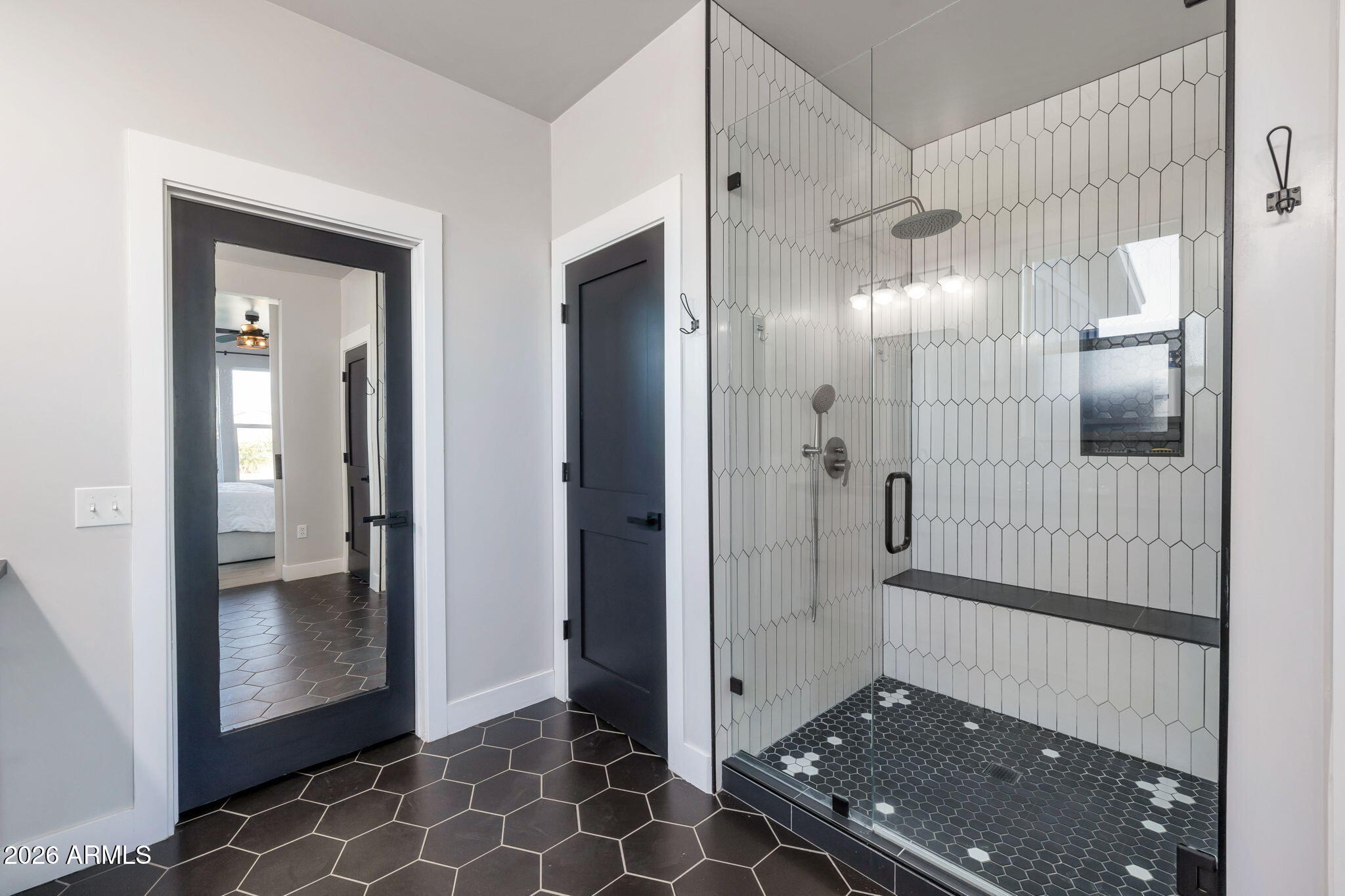 11224 W TETHER Trail W