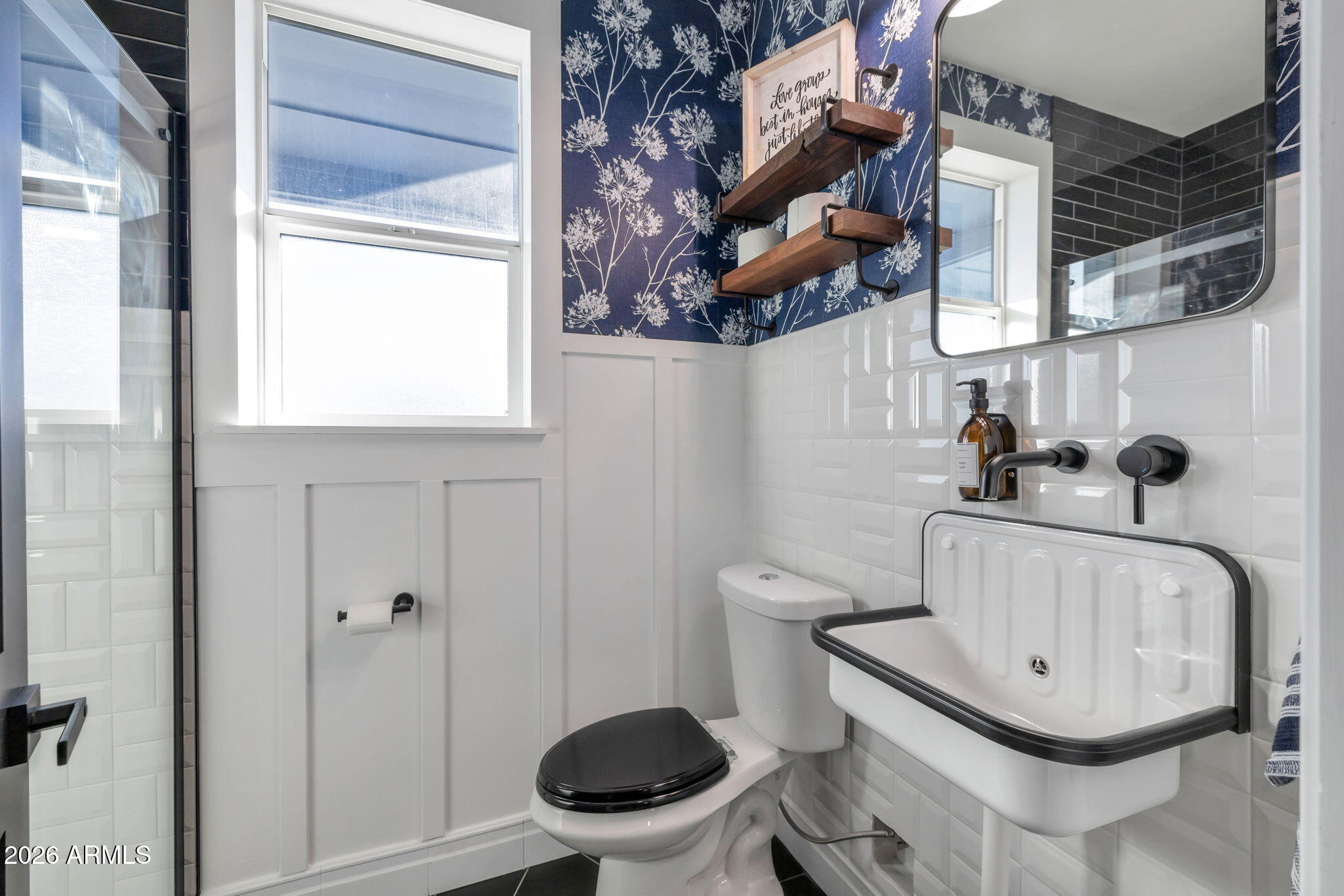 11224 W TETHER Trail W