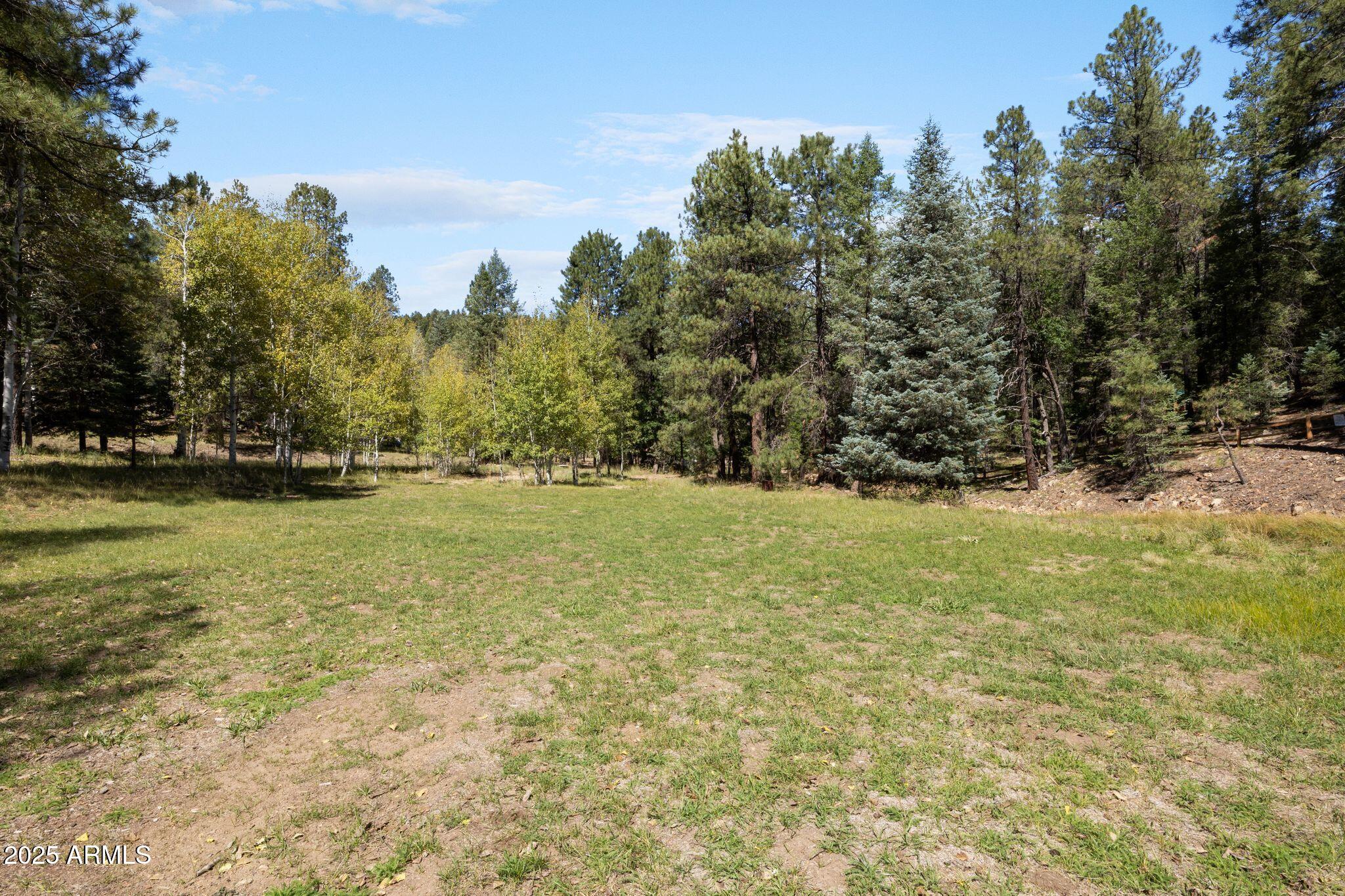 8046 S MILLSITE Drive