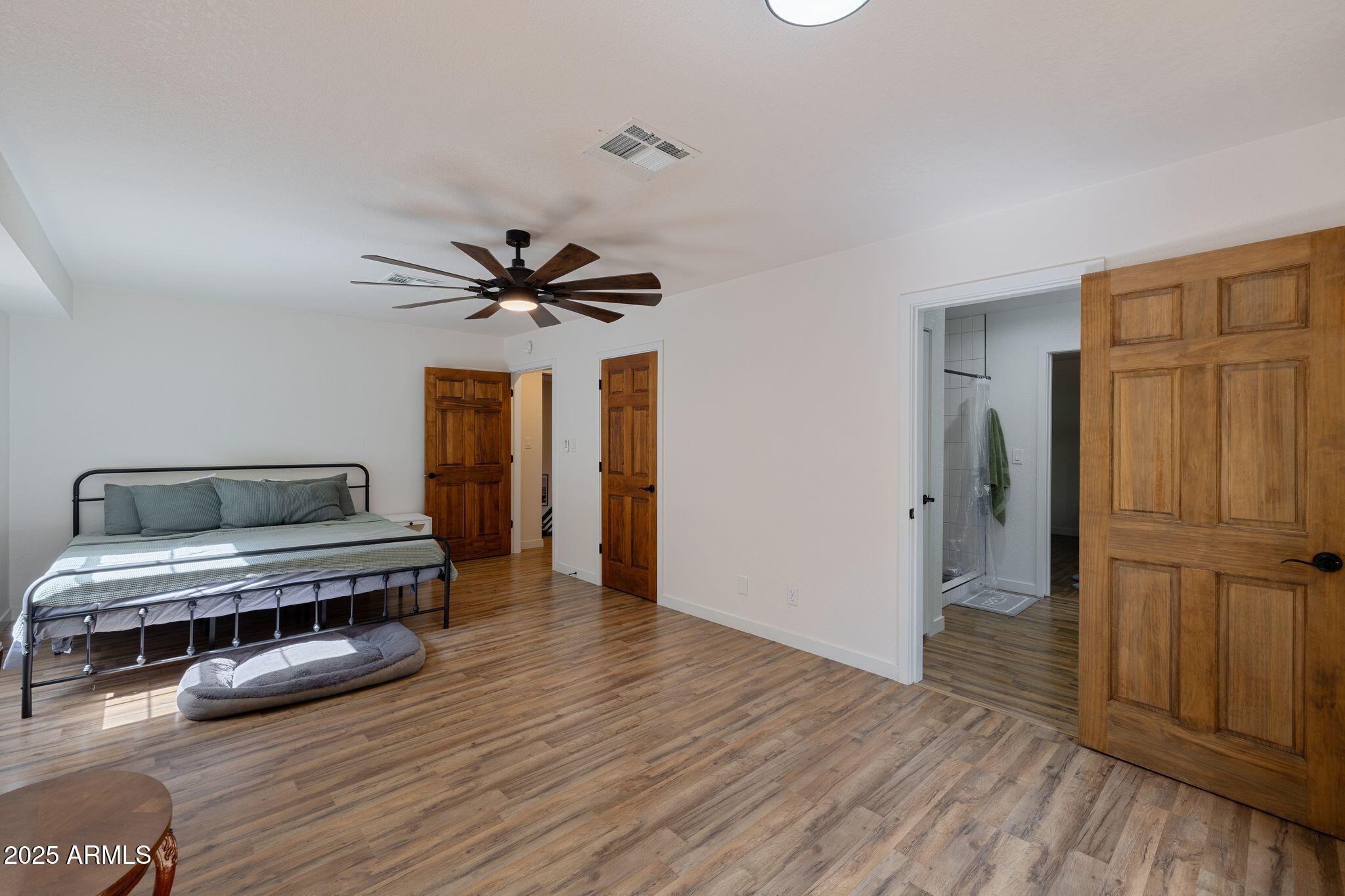 8046 S MILLSITE Drive