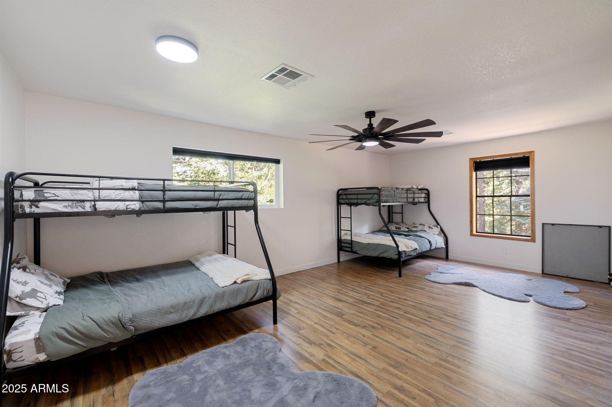 8046 S MILLSITE Drive