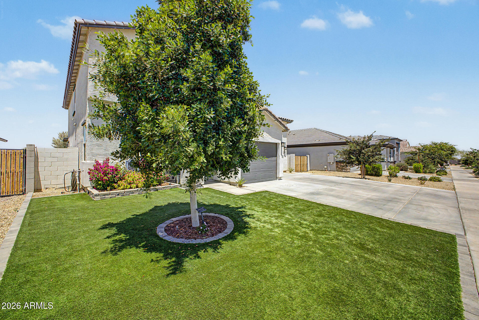 17756 W MONTE LINDO Lane