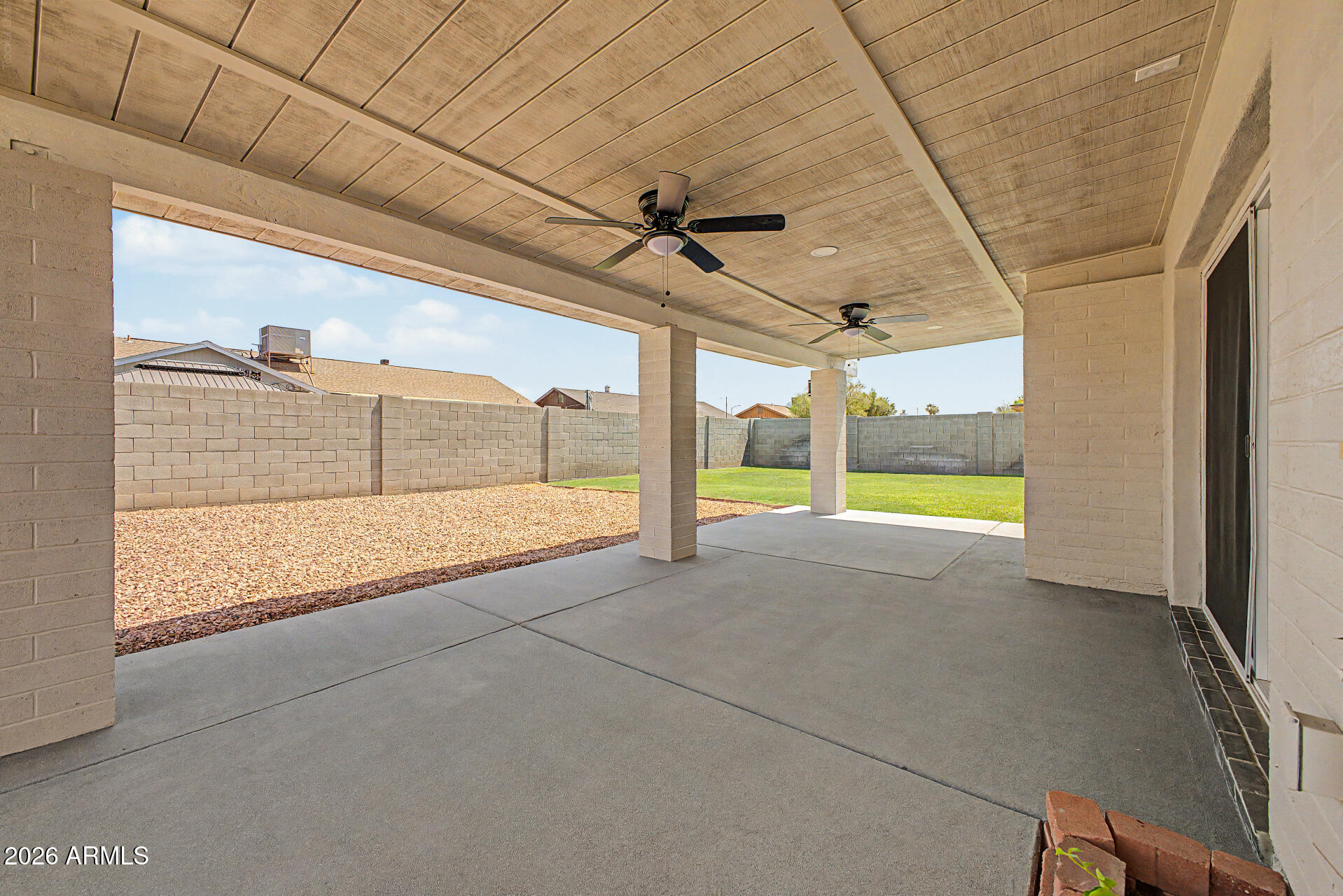 6938 W CAMERON Drive