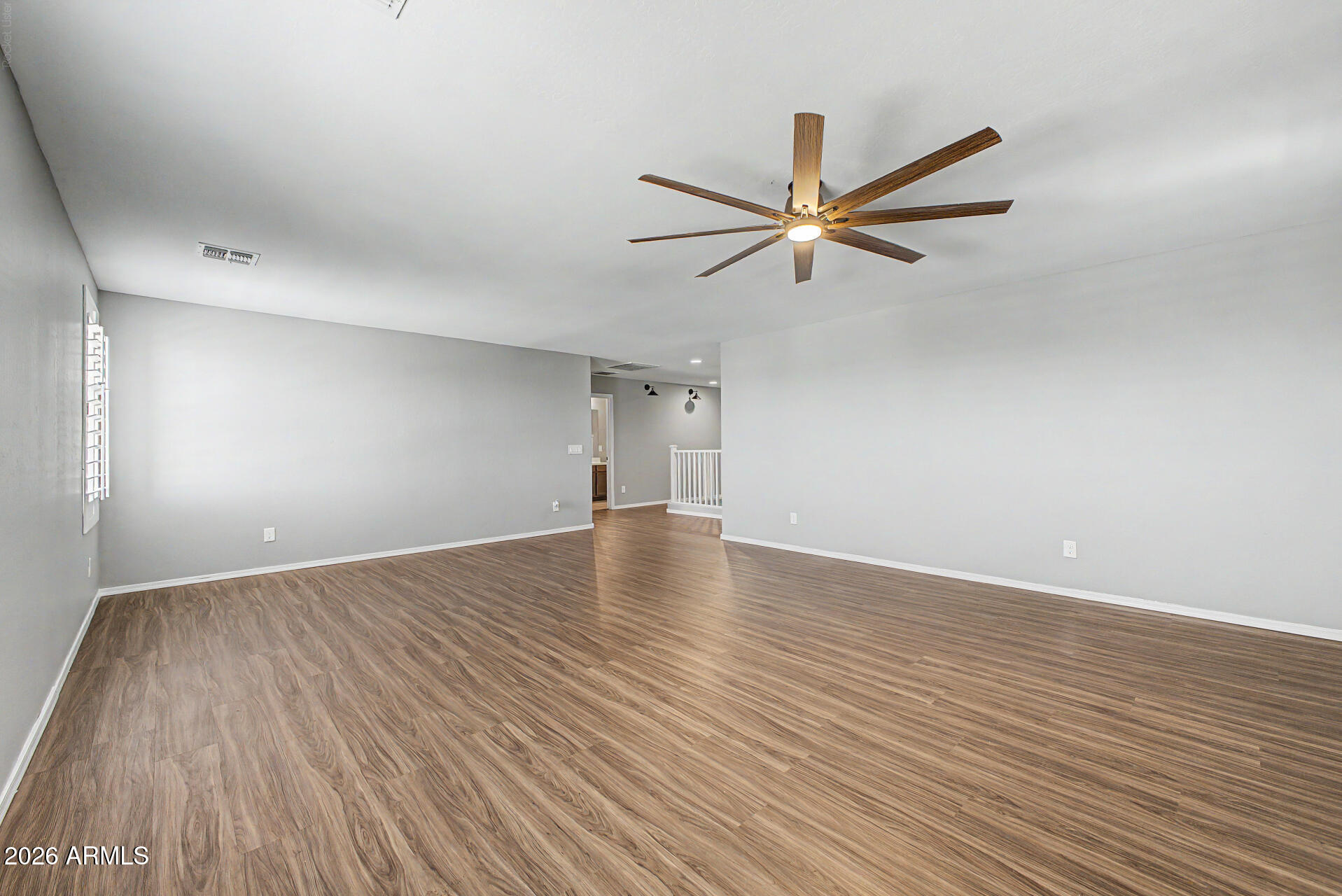 18040 W LOUISE Drive