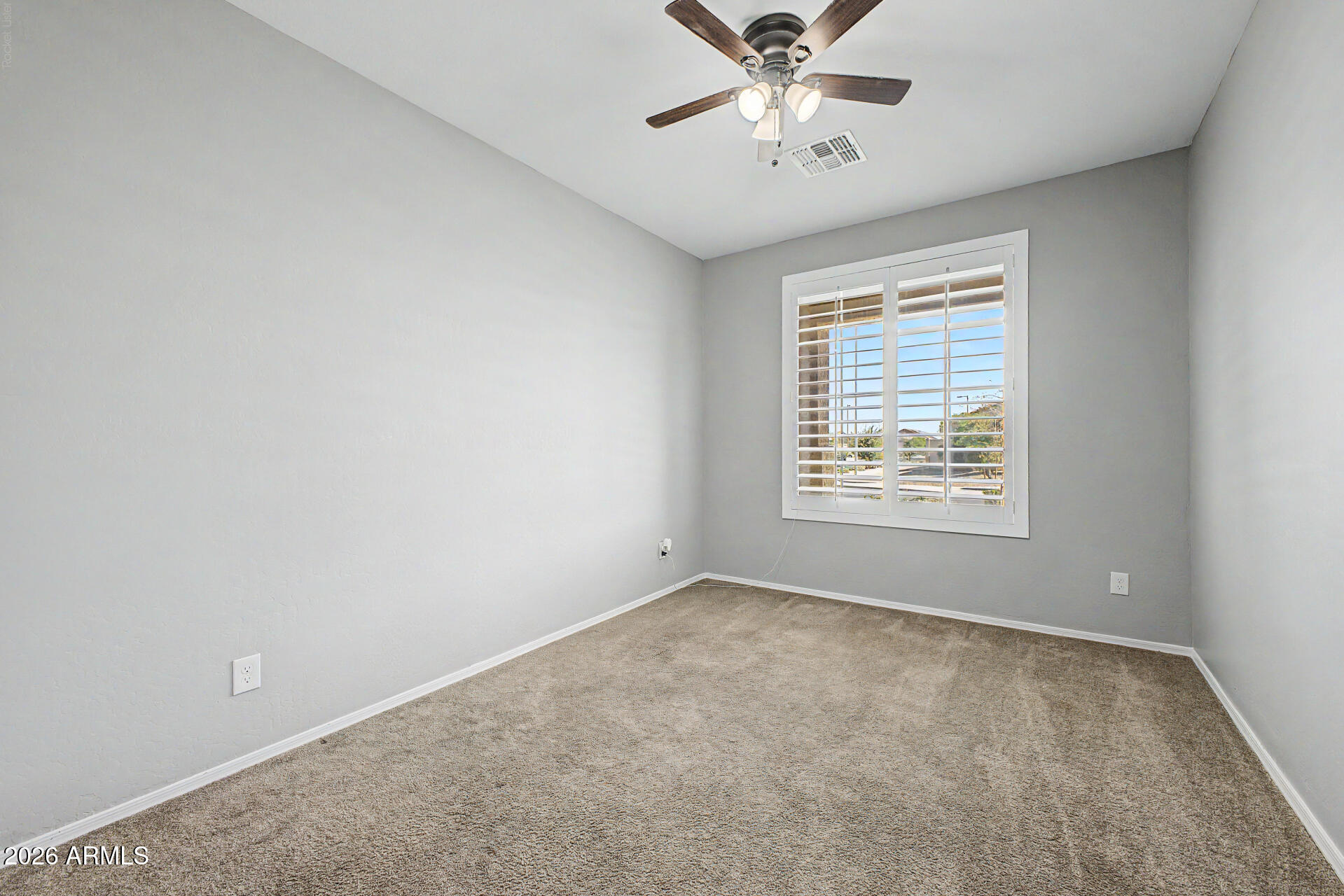 18040 W LOUISE Drive