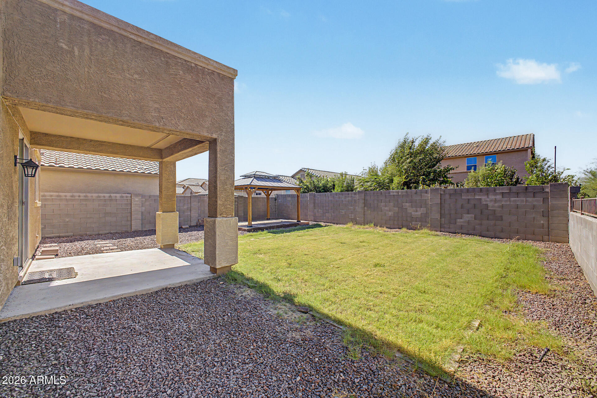 18040 W LOUISE Drive