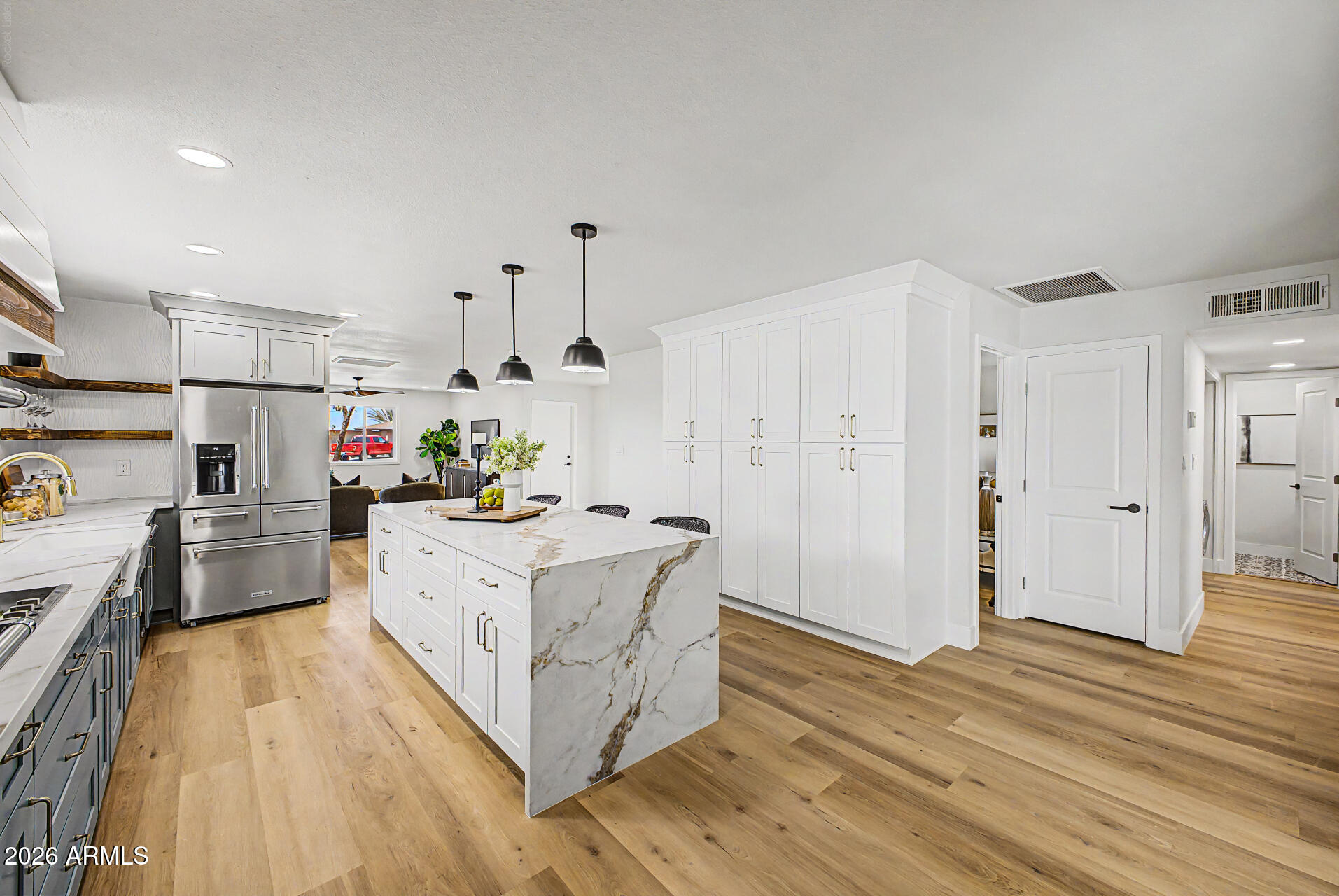 851 N 87TH Place