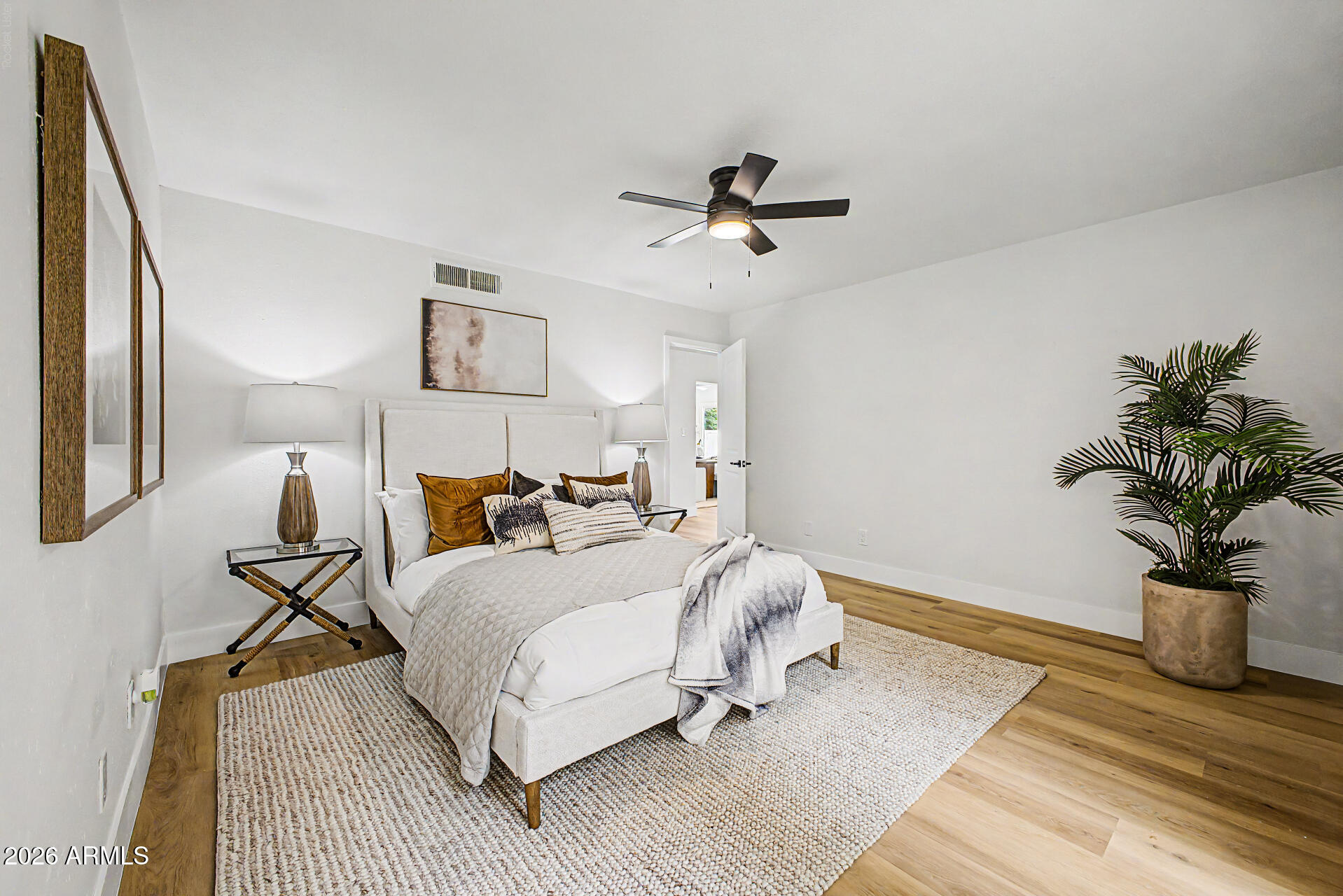 851 N 87TH Place