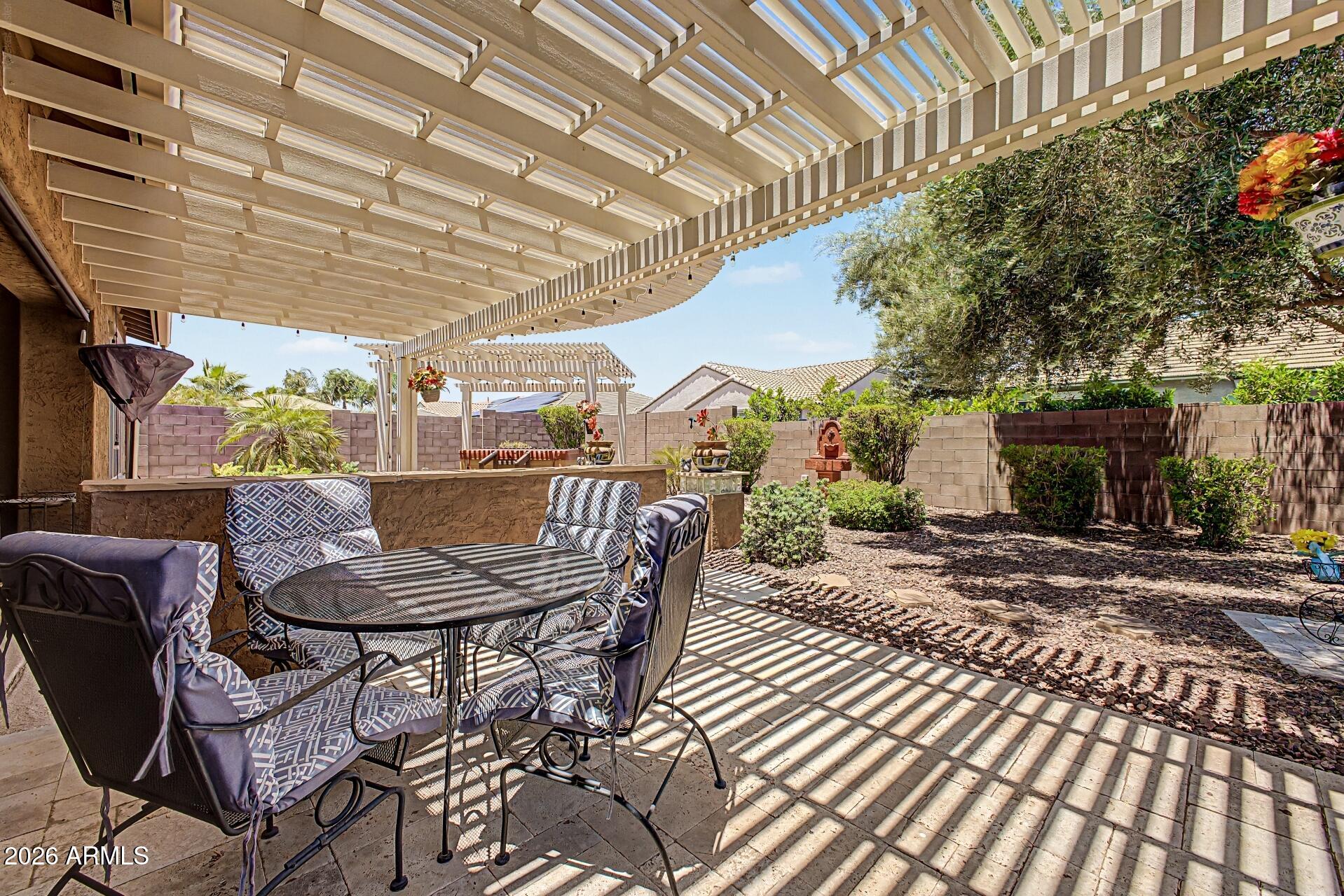 18468 W PARADISE Lane