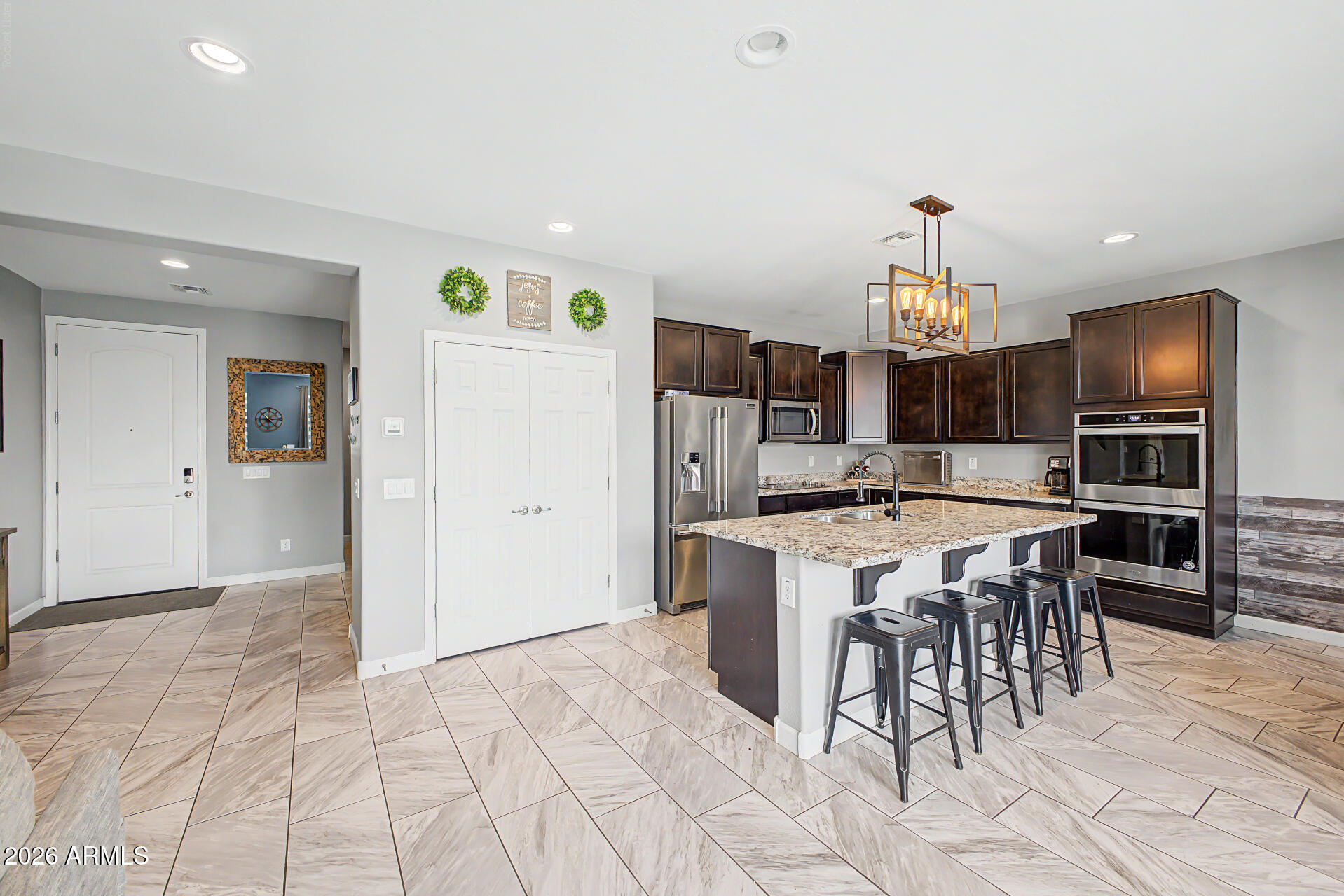 18639 W VIA MONTOYA Drive