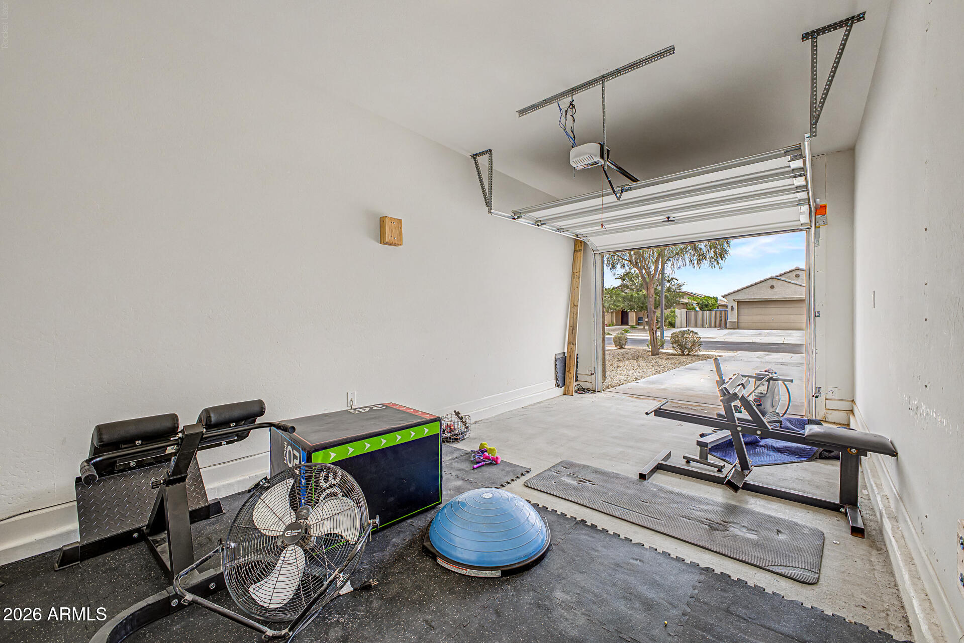 18639 W VIA MONTOYA Drive