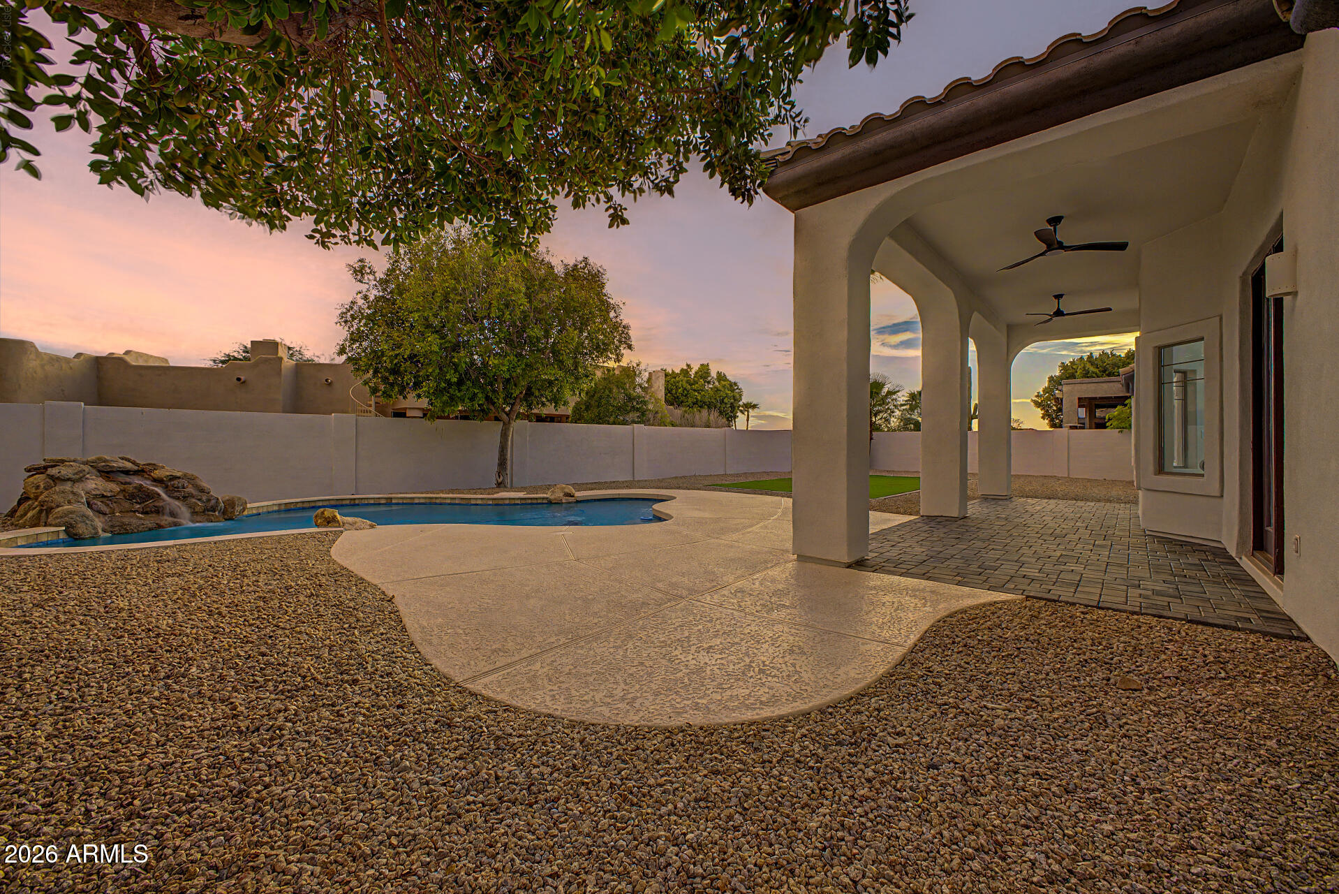 4055 N RECKER Road 51