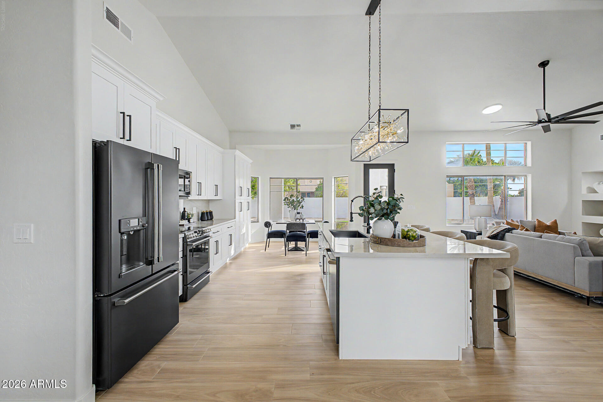 4055 N RECKER Road 51
