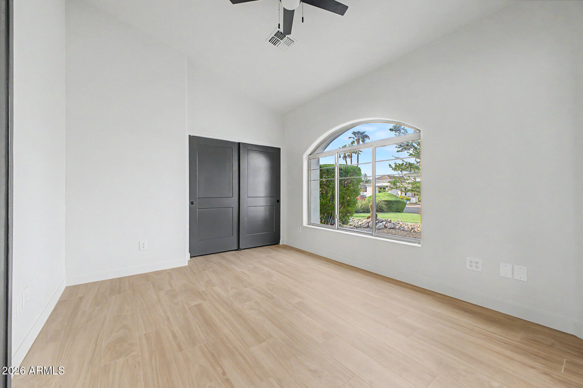 4055 N RECKER Road 51