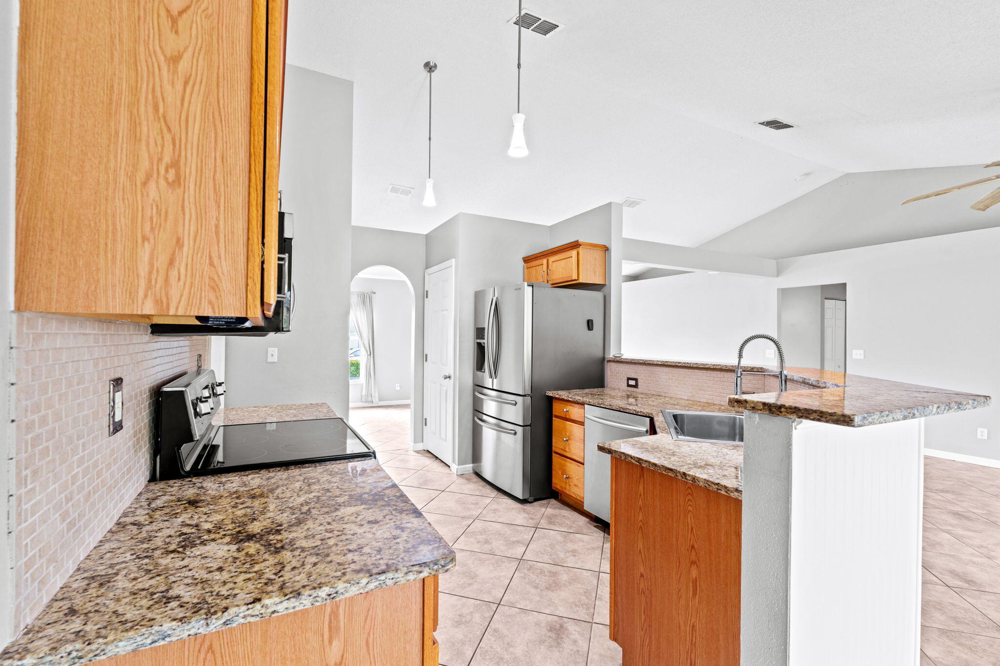 1025 SW Spataro Avenue, Port St. Lucie