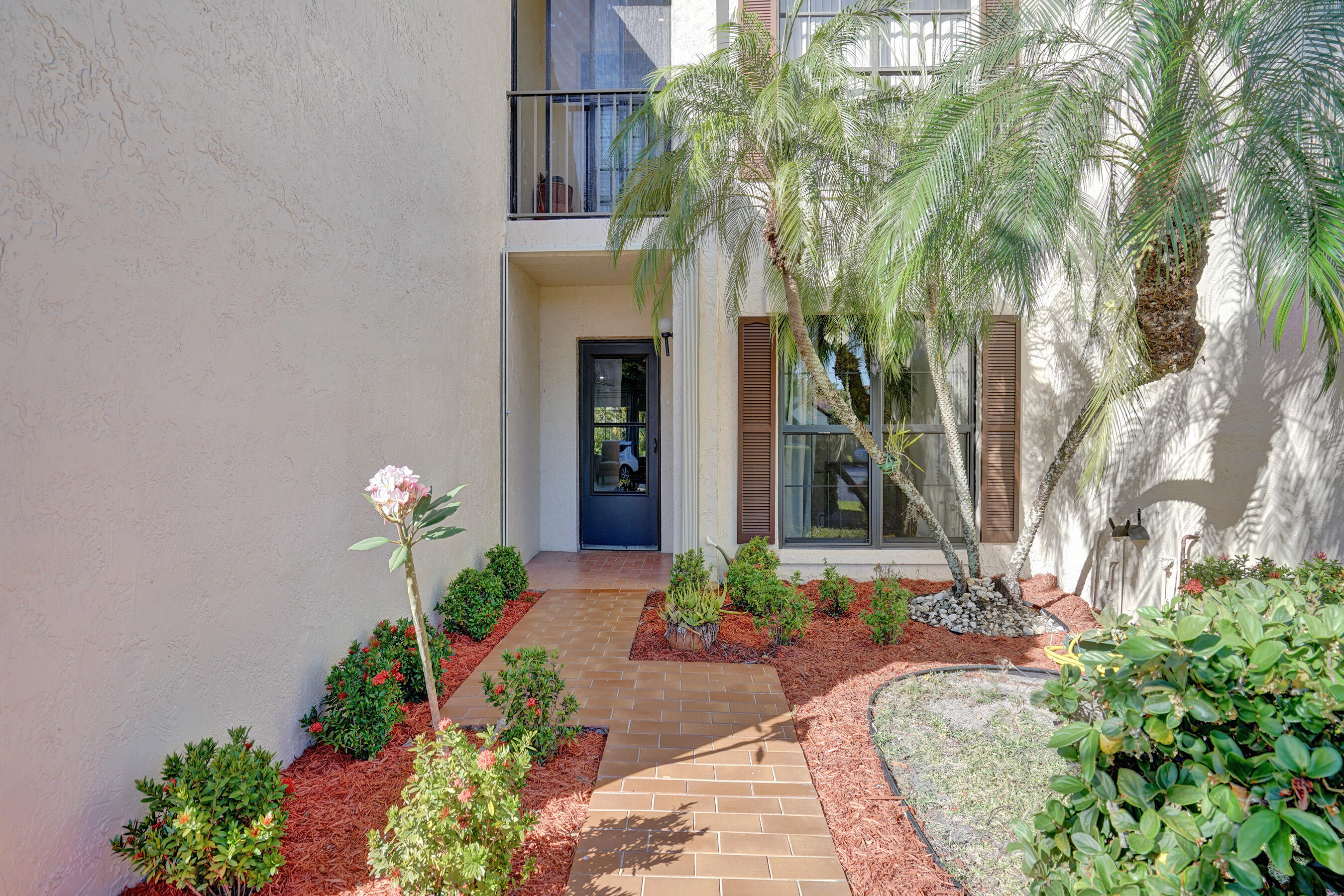 3068 Lucerne Park Drive