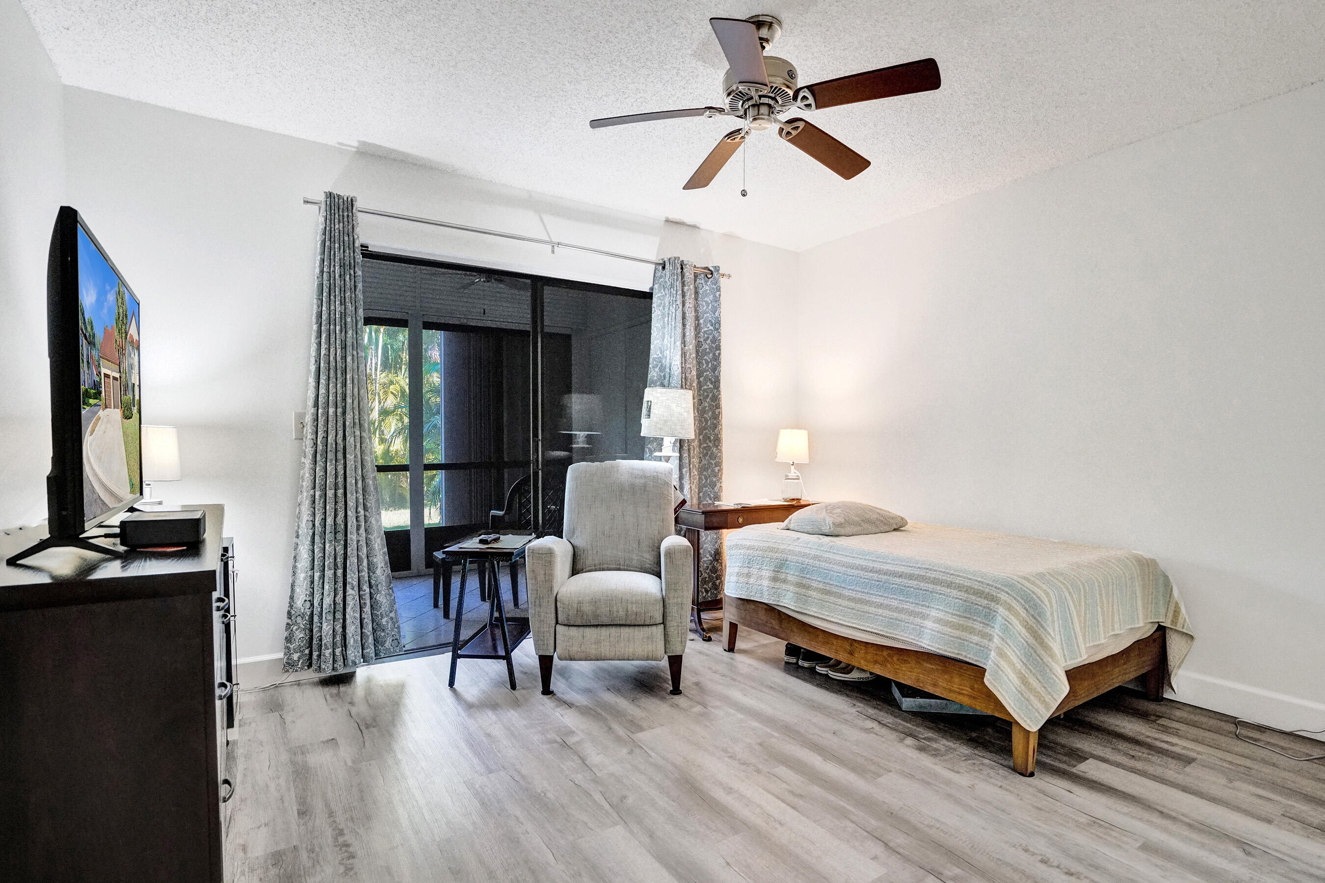 3068 Lucerne Park Drive