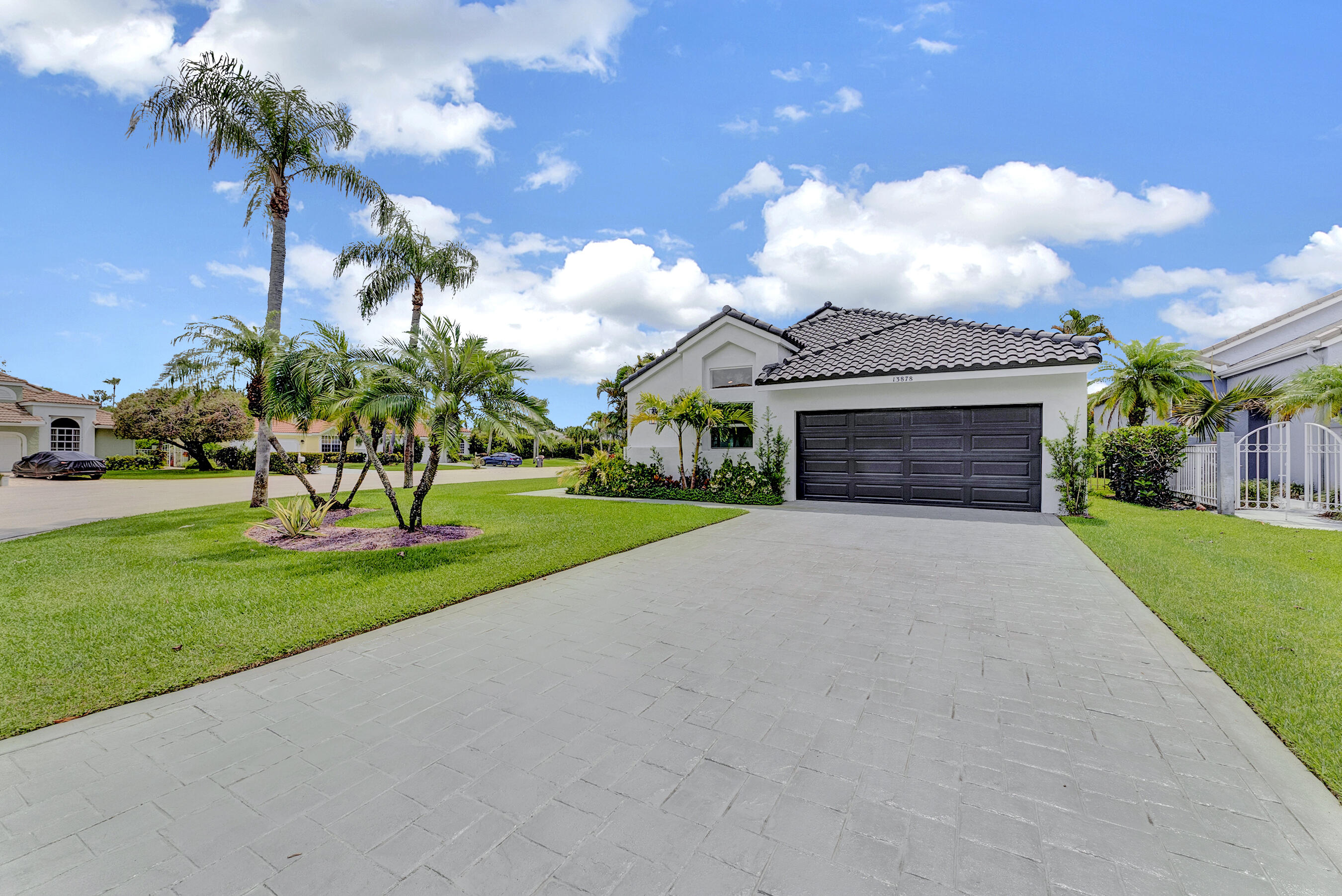 13878 Palm Grove Place