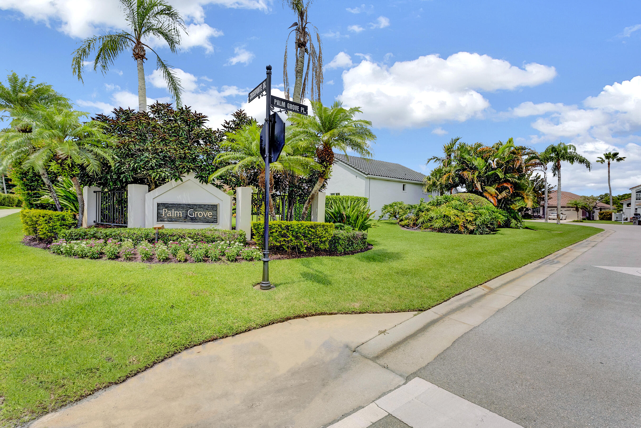 13878 Palm Grove Place