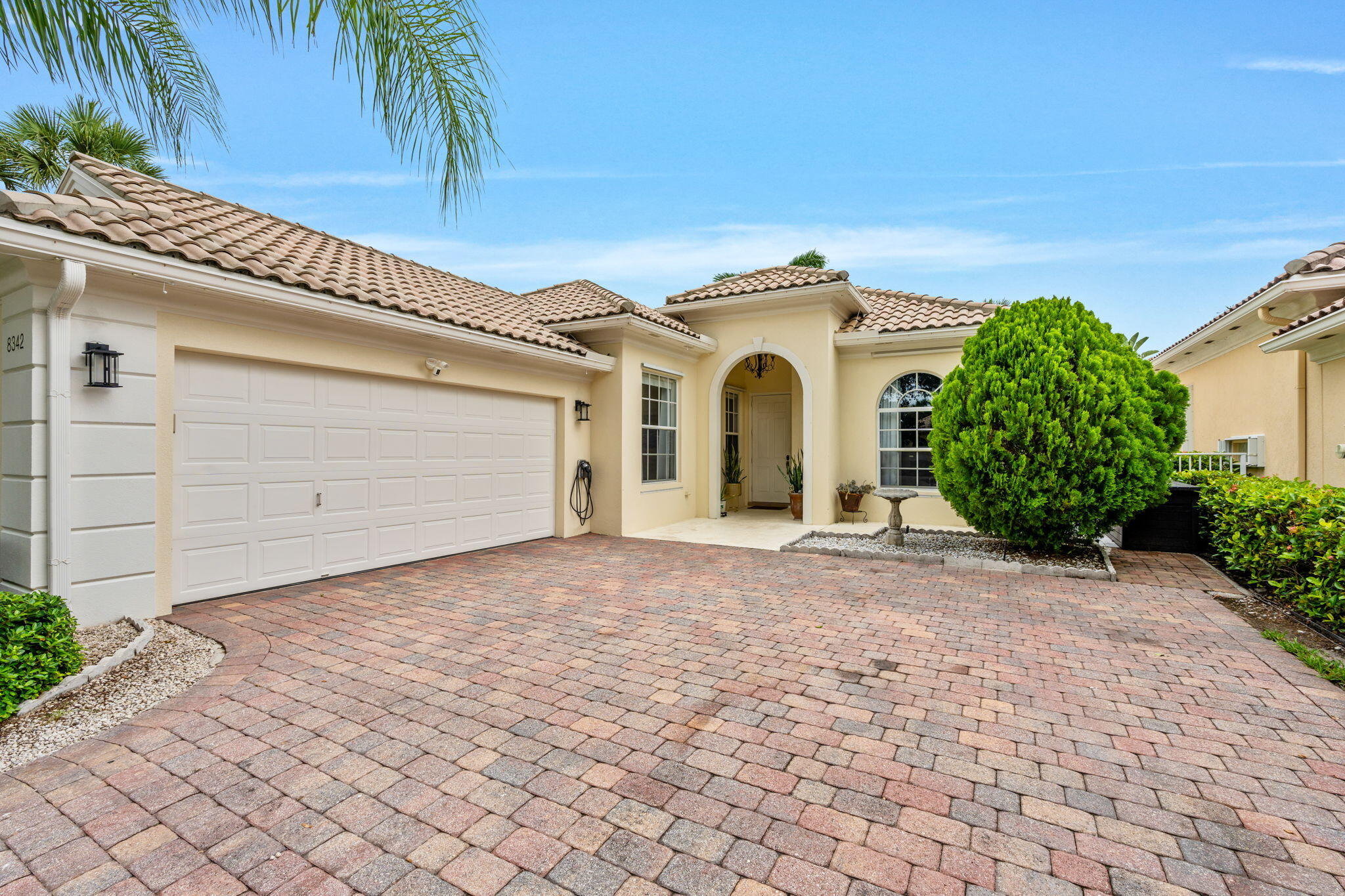 8342 Dominica Place