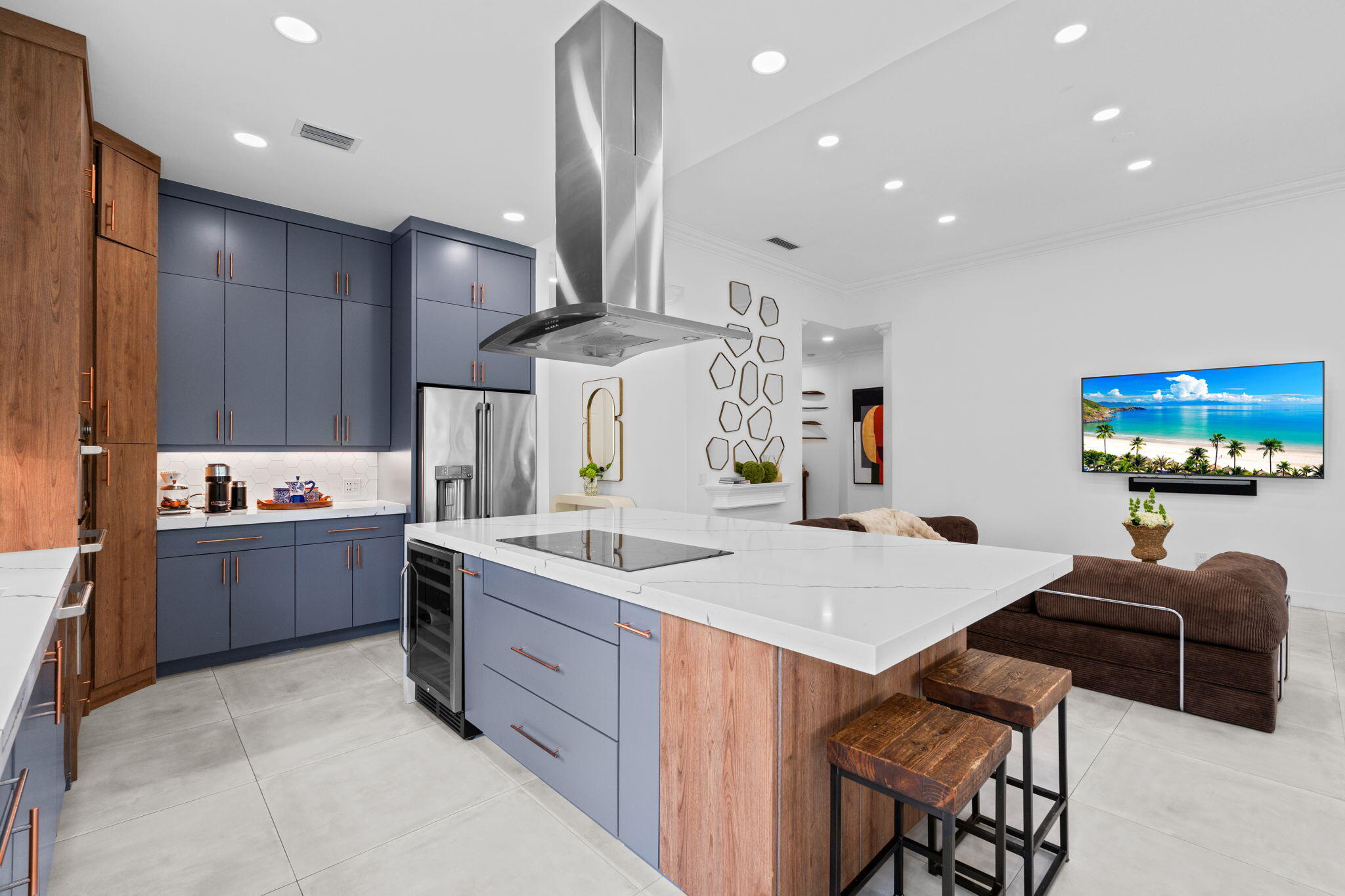8342 Dominica Place
