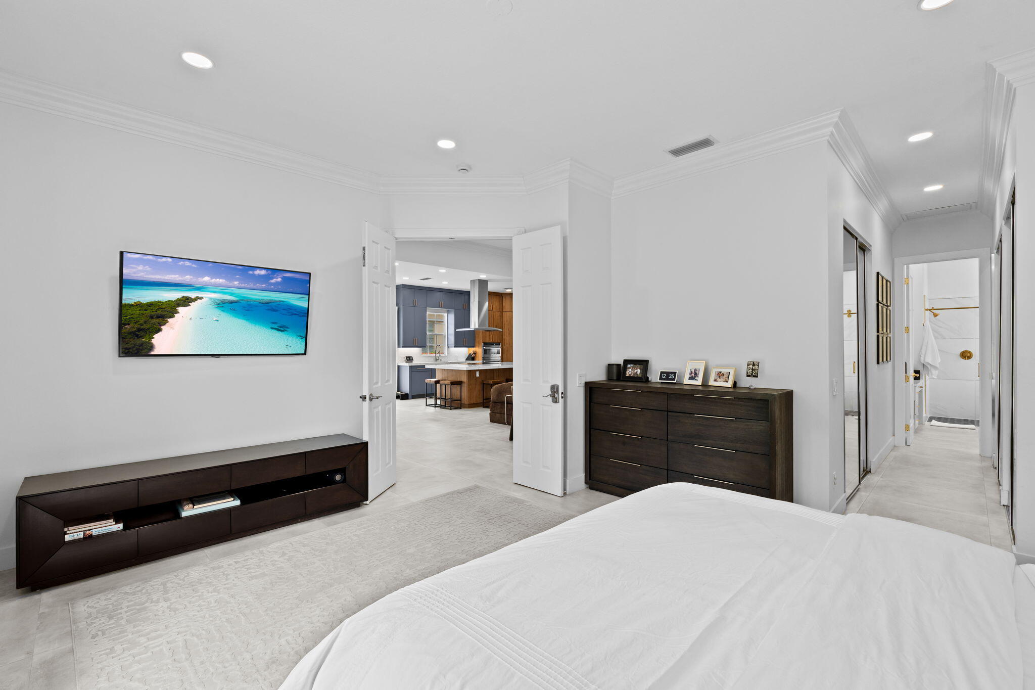 8342 Dominica Place