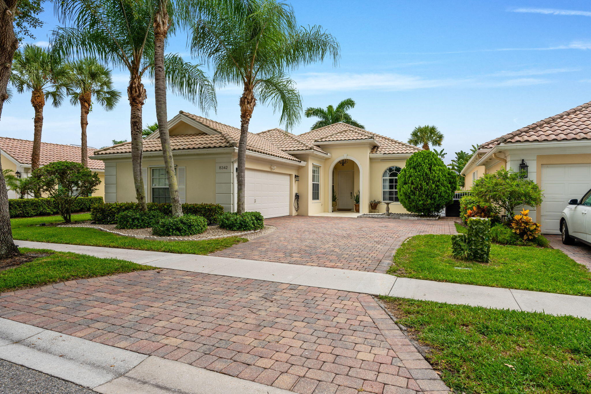 8342 Dominica Place