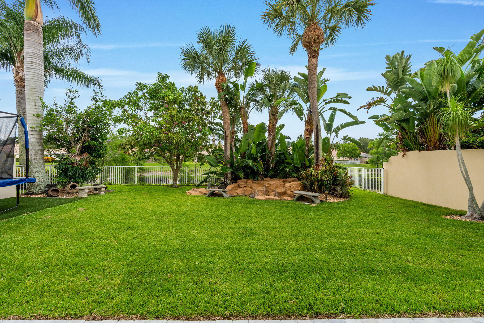 8342 Dominica Place