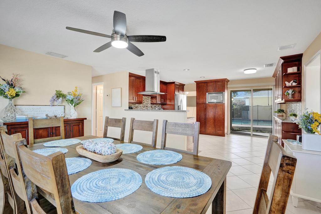740 Buttonwood Road