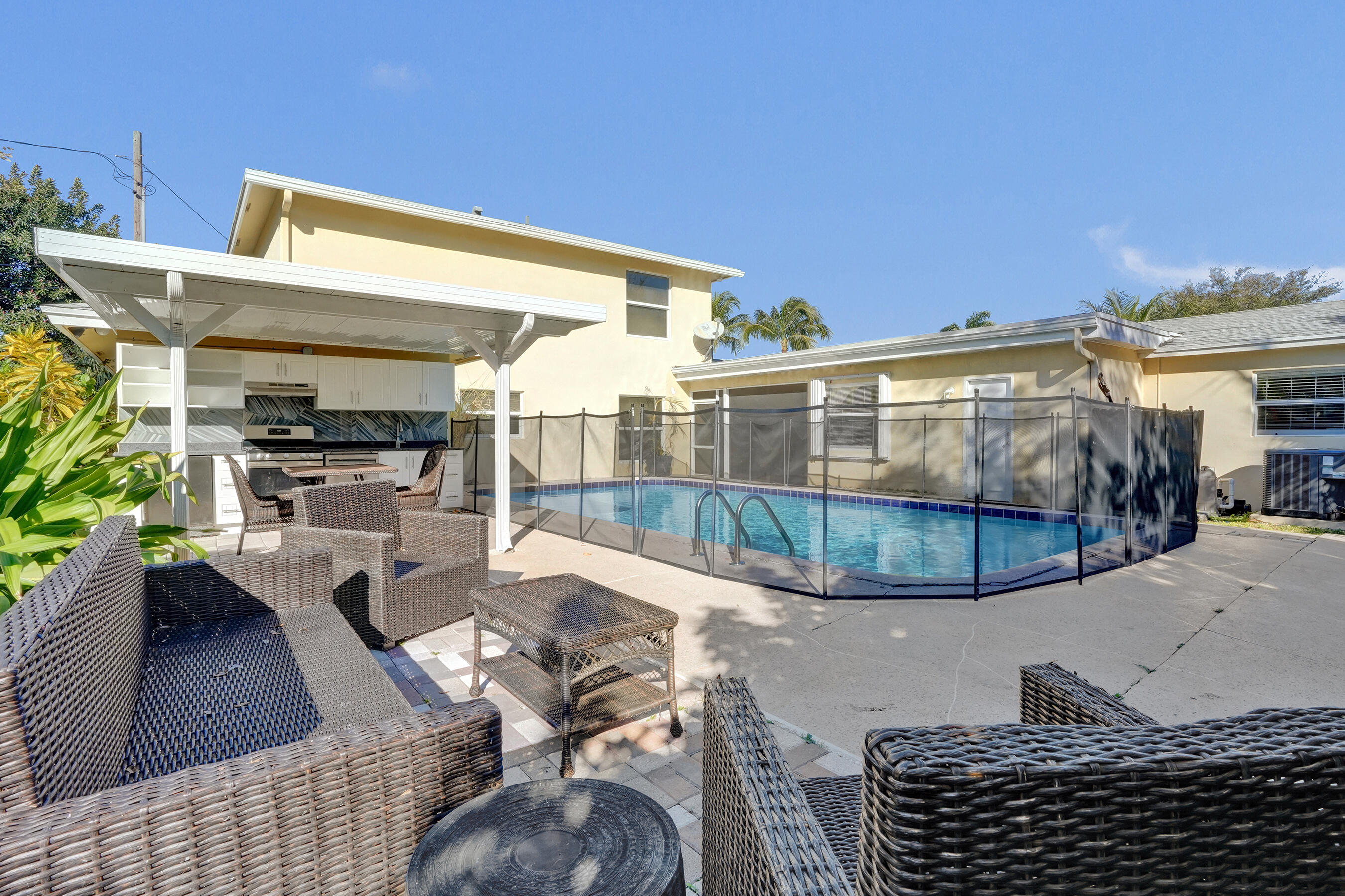 740 Buttonwood Road