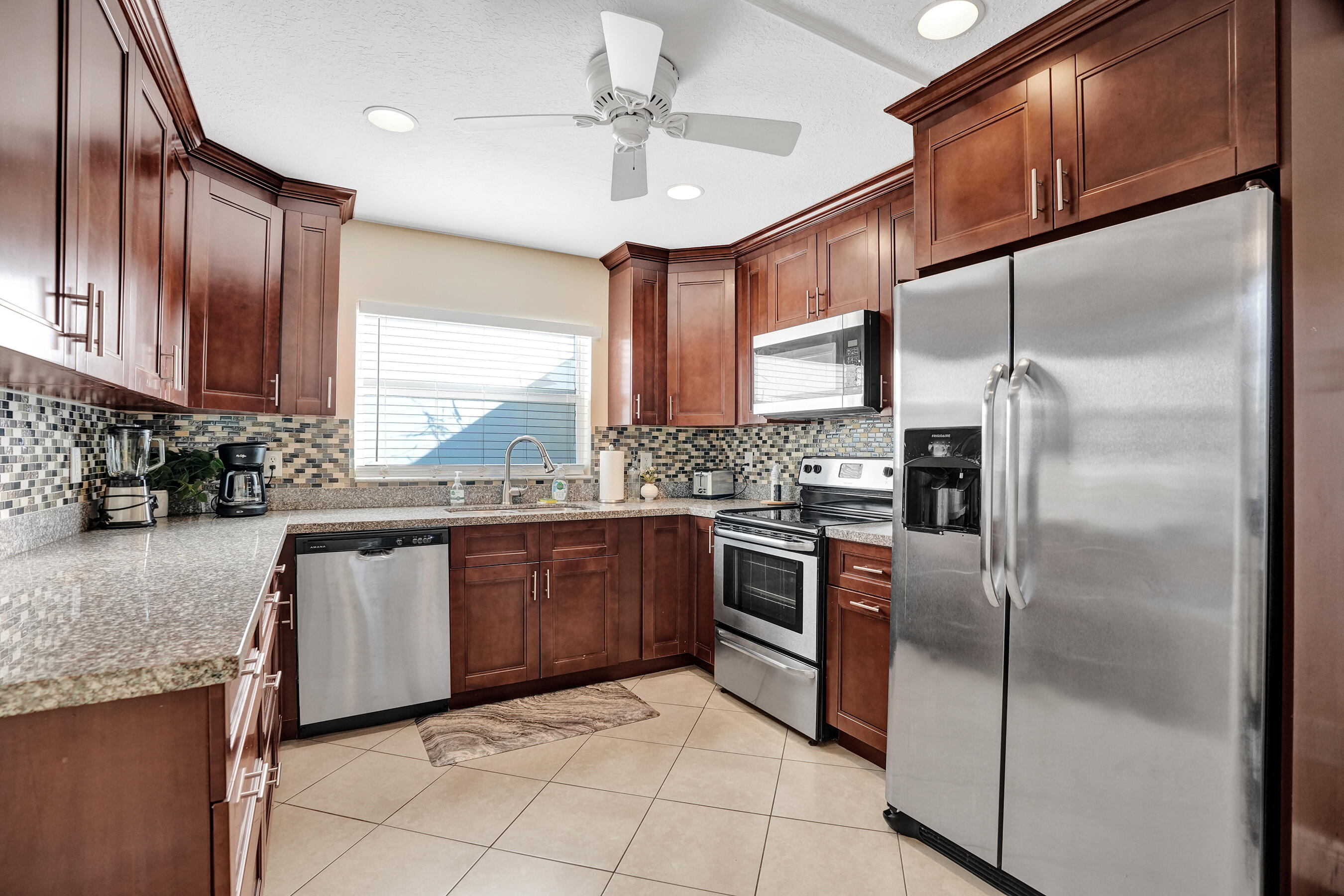740 Buttonwood Road