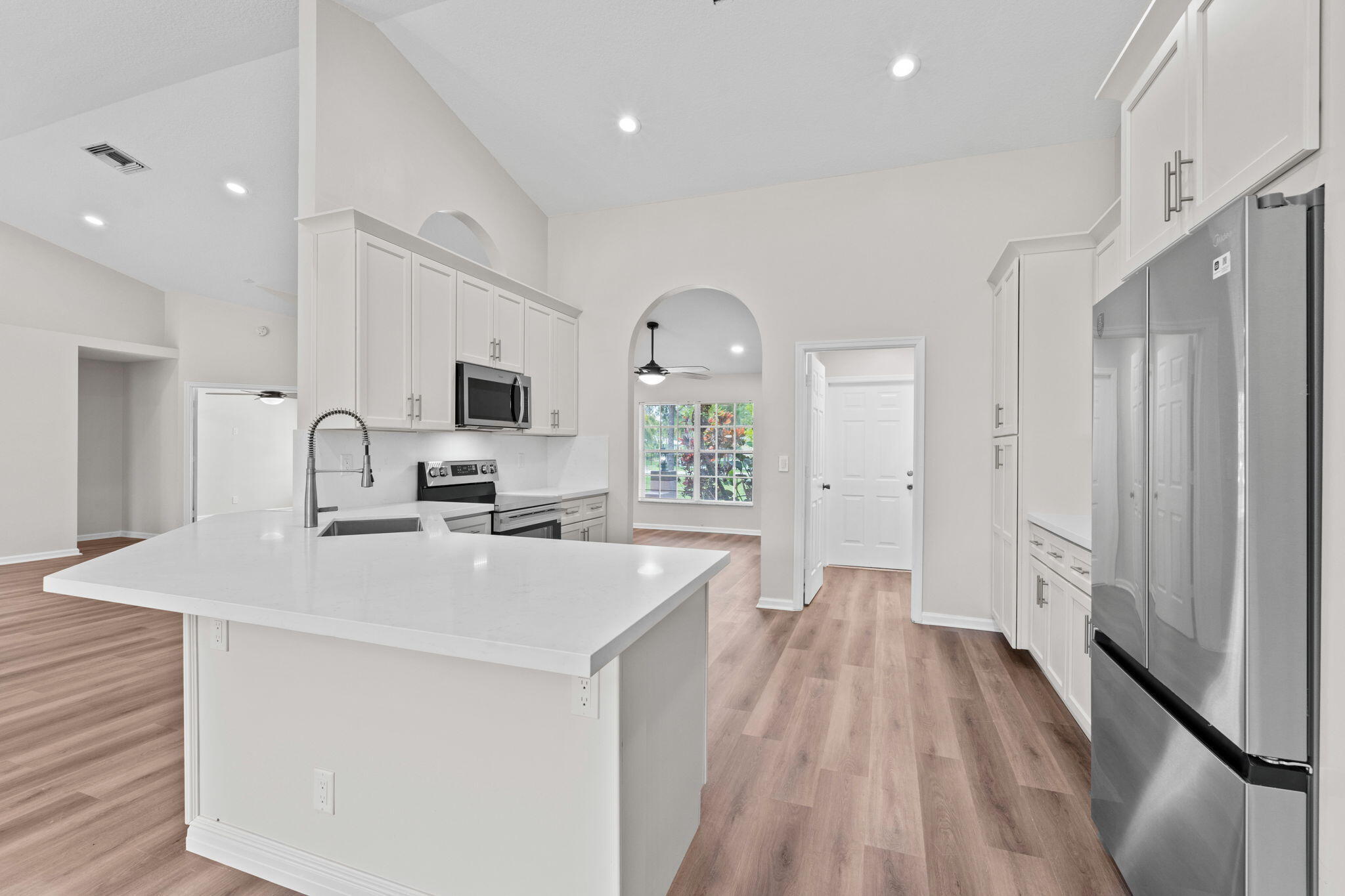 17104 76th Street N