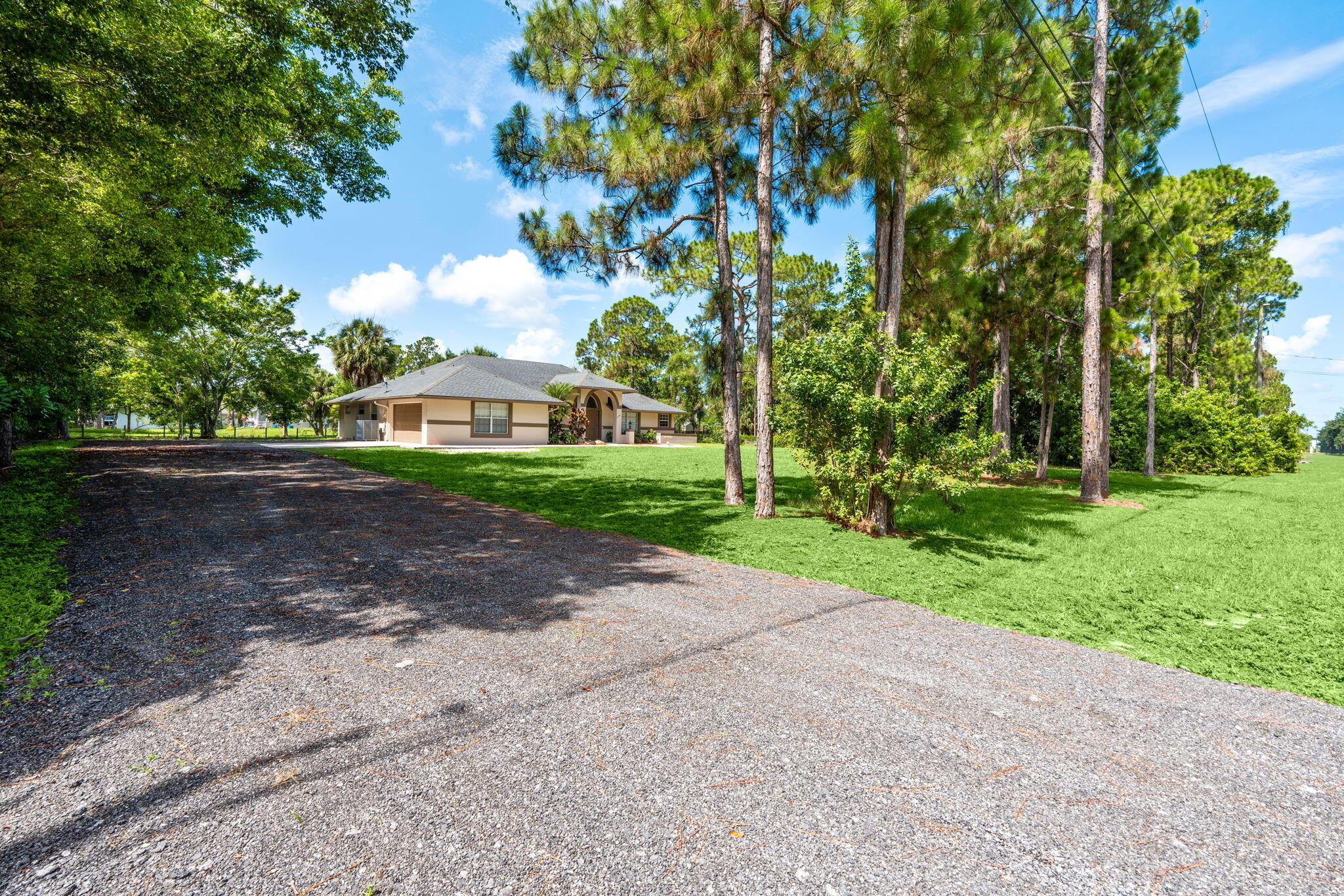 17104 76th Street N
