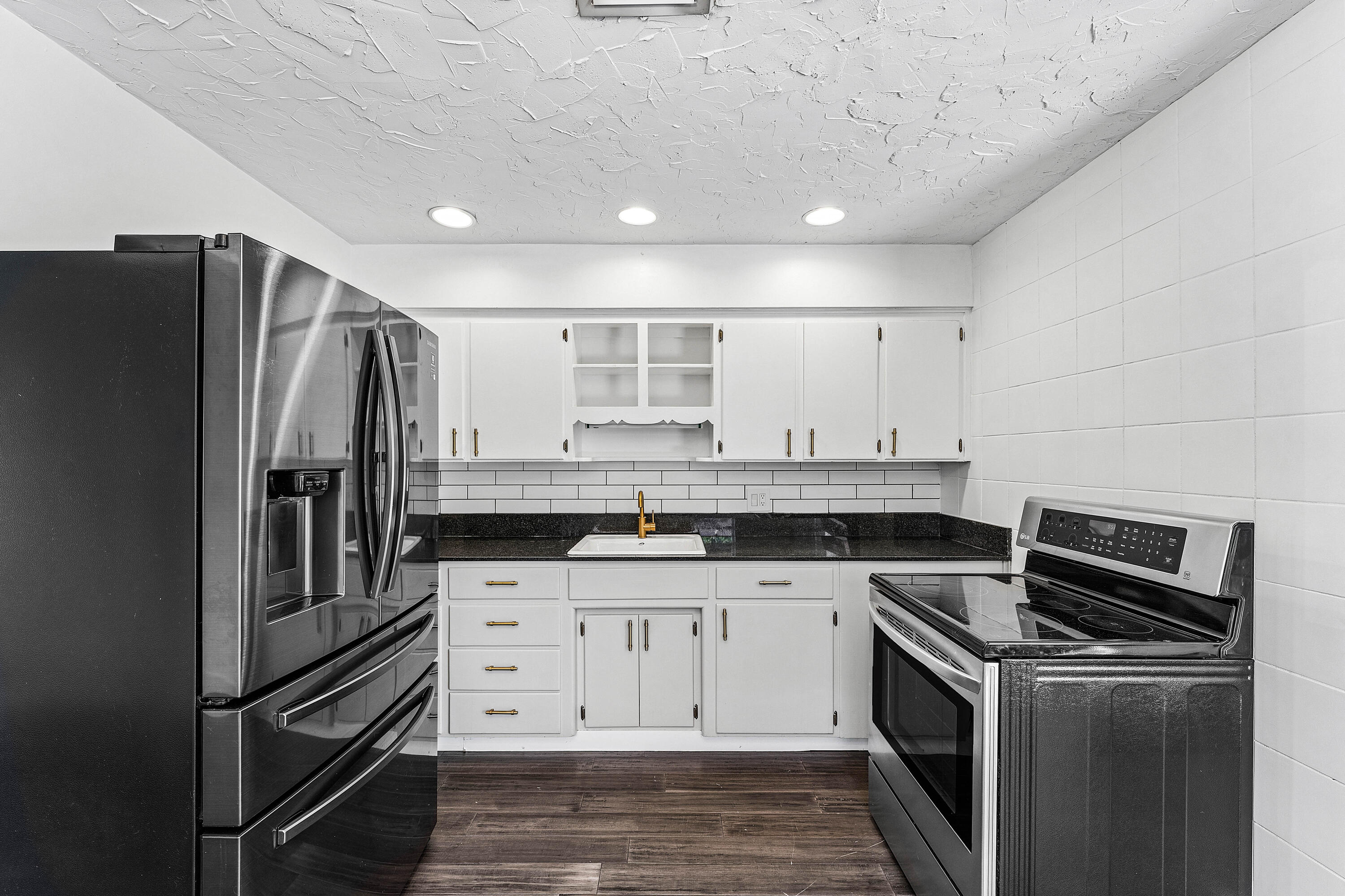 2105 N Federal Highway