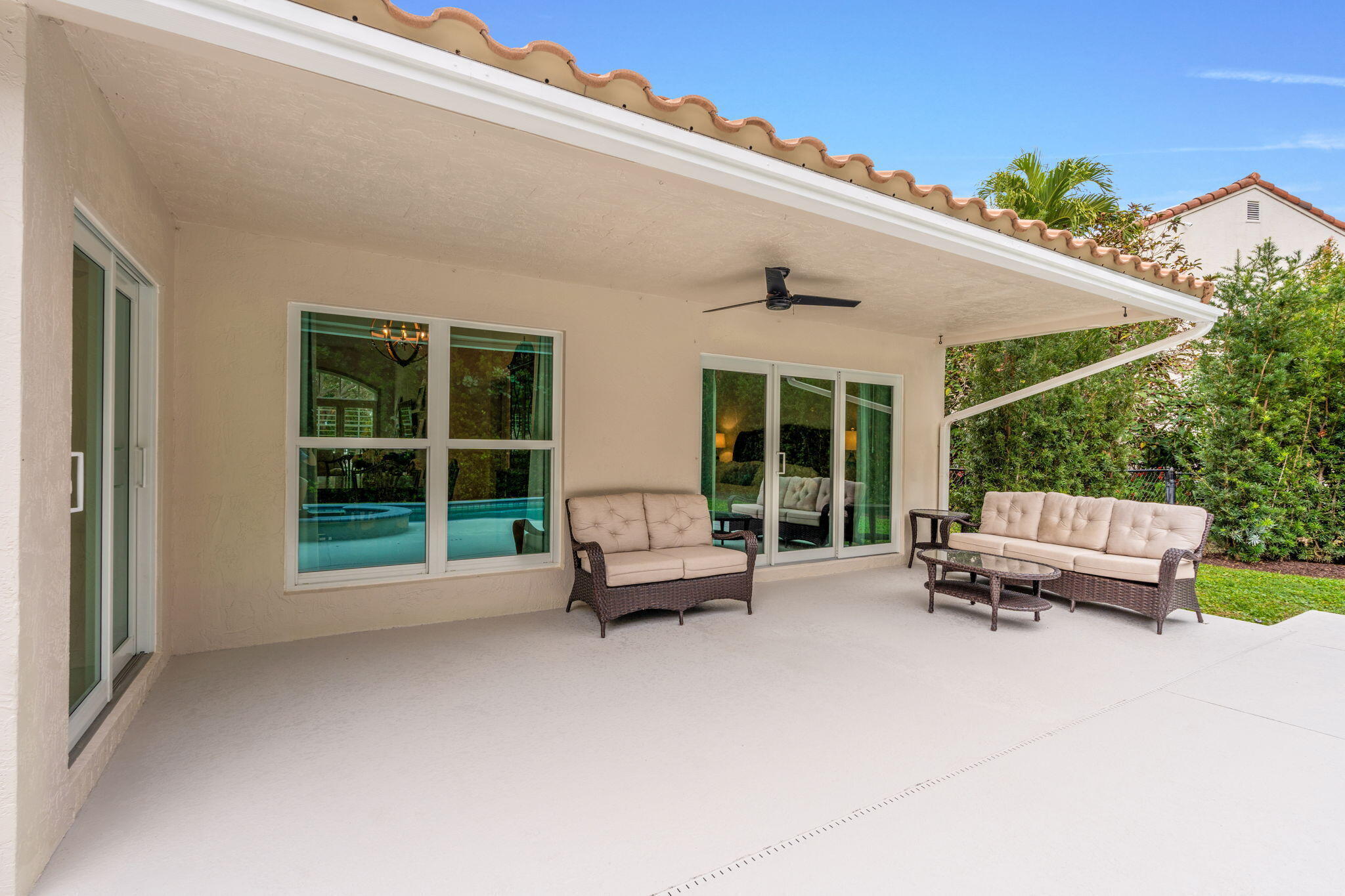 10223 Hunt Club Lane