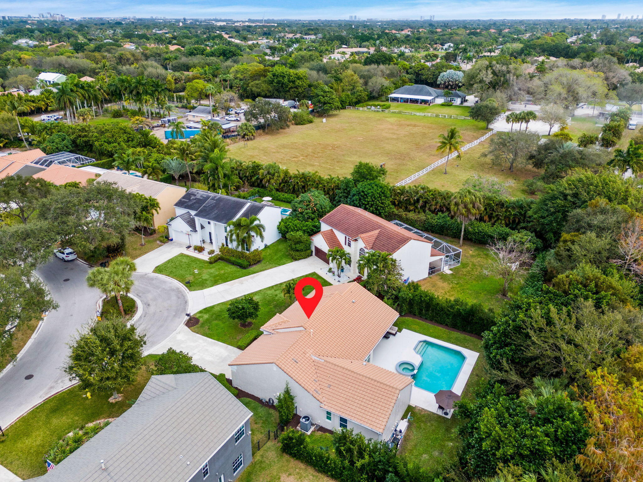 10223 Hunt Club Lane