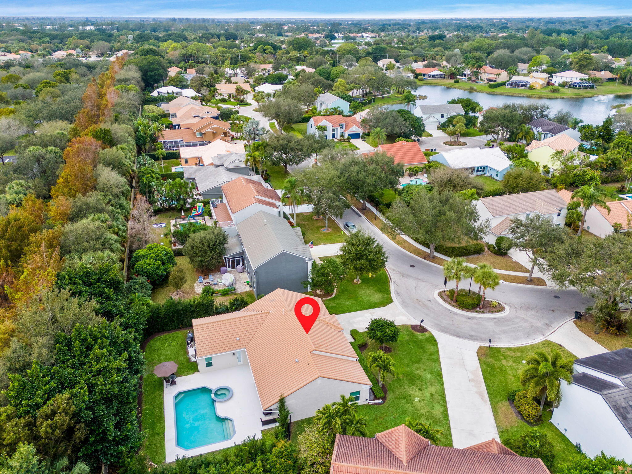 10223 Hunt Club Lane