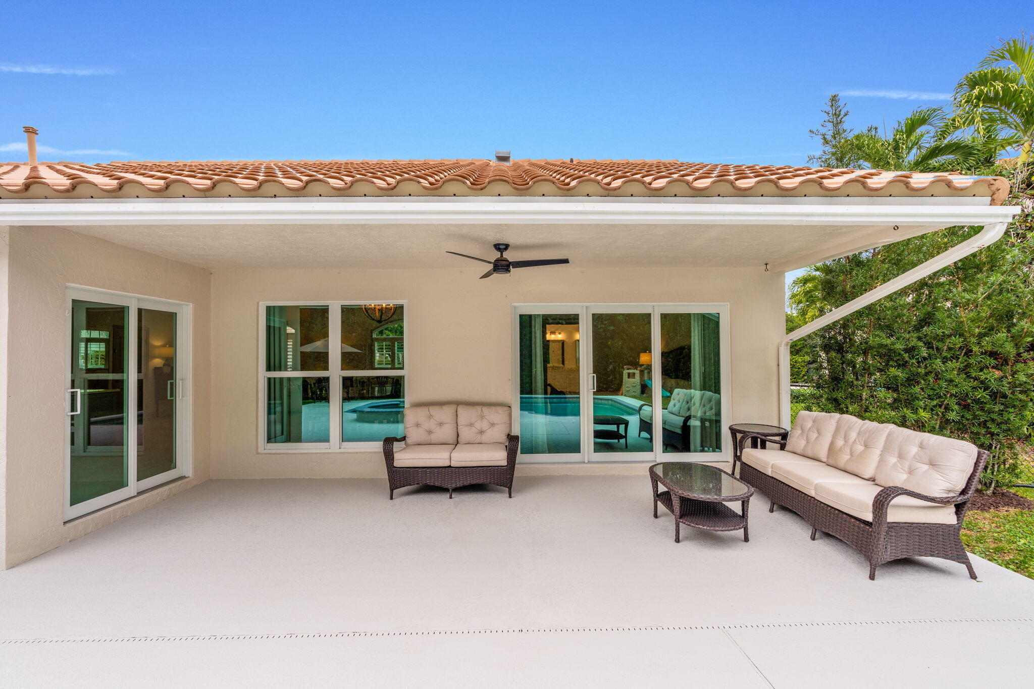 10223 Hunt Club Lane
