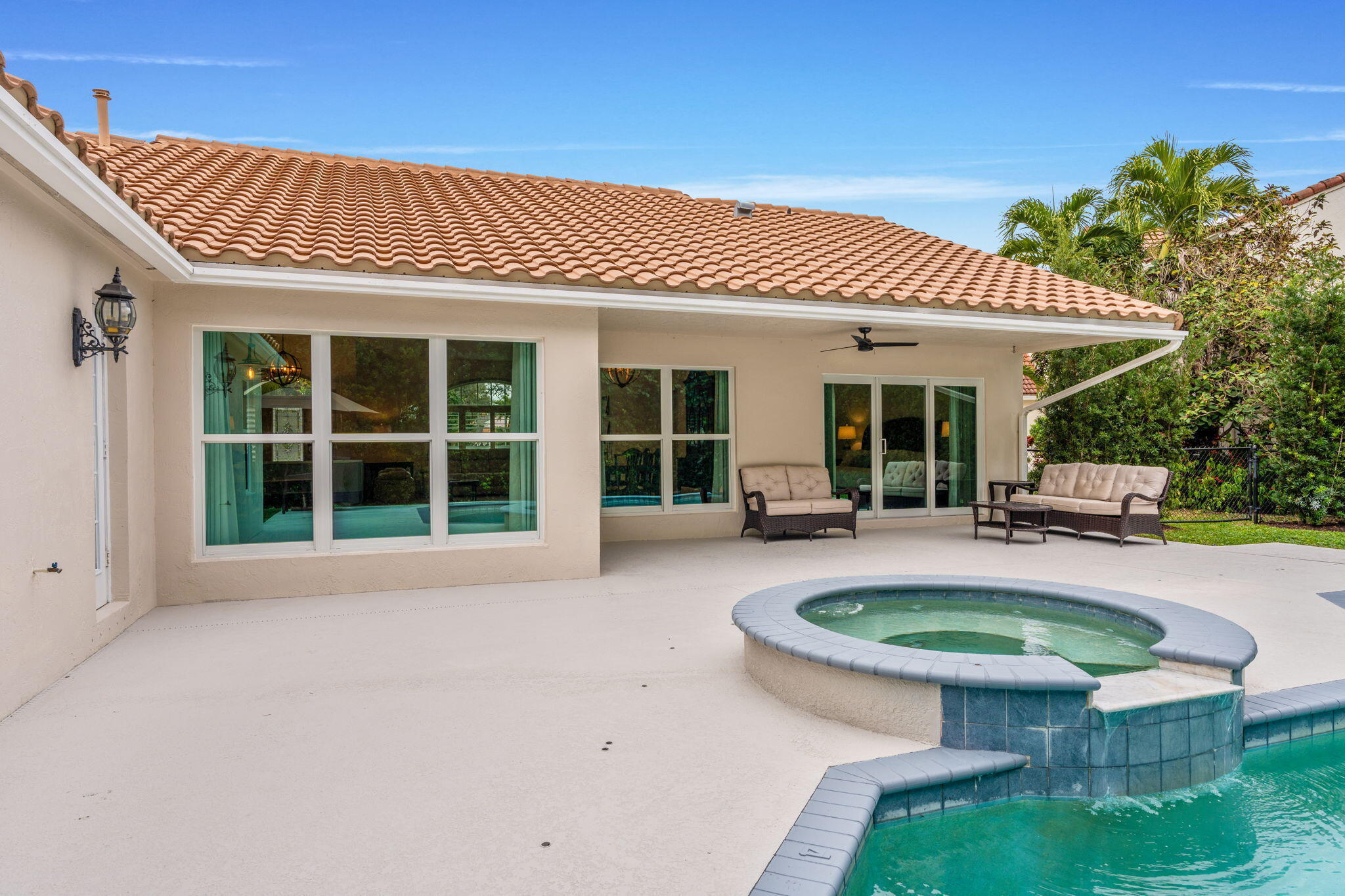 10223 Hunt Club Lane