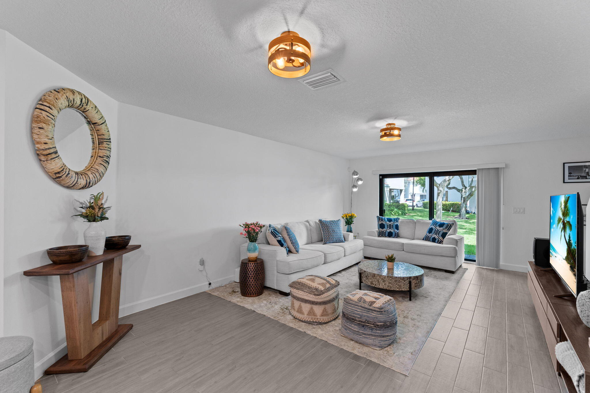 6001 Woods Edge Circle