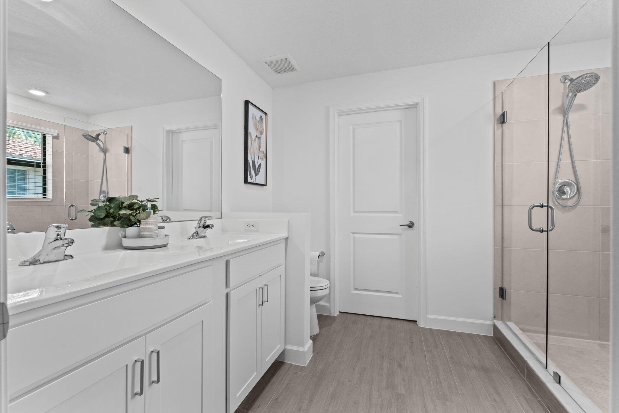 6001 Woods Edge Circle